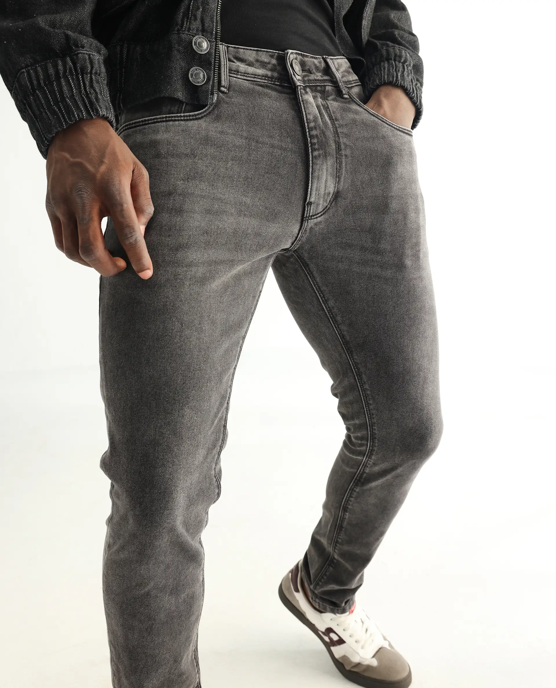 Rare Rabbit Men's Jardin Black Cotton Plain Hawk Slim Fit Jeans - Image 2