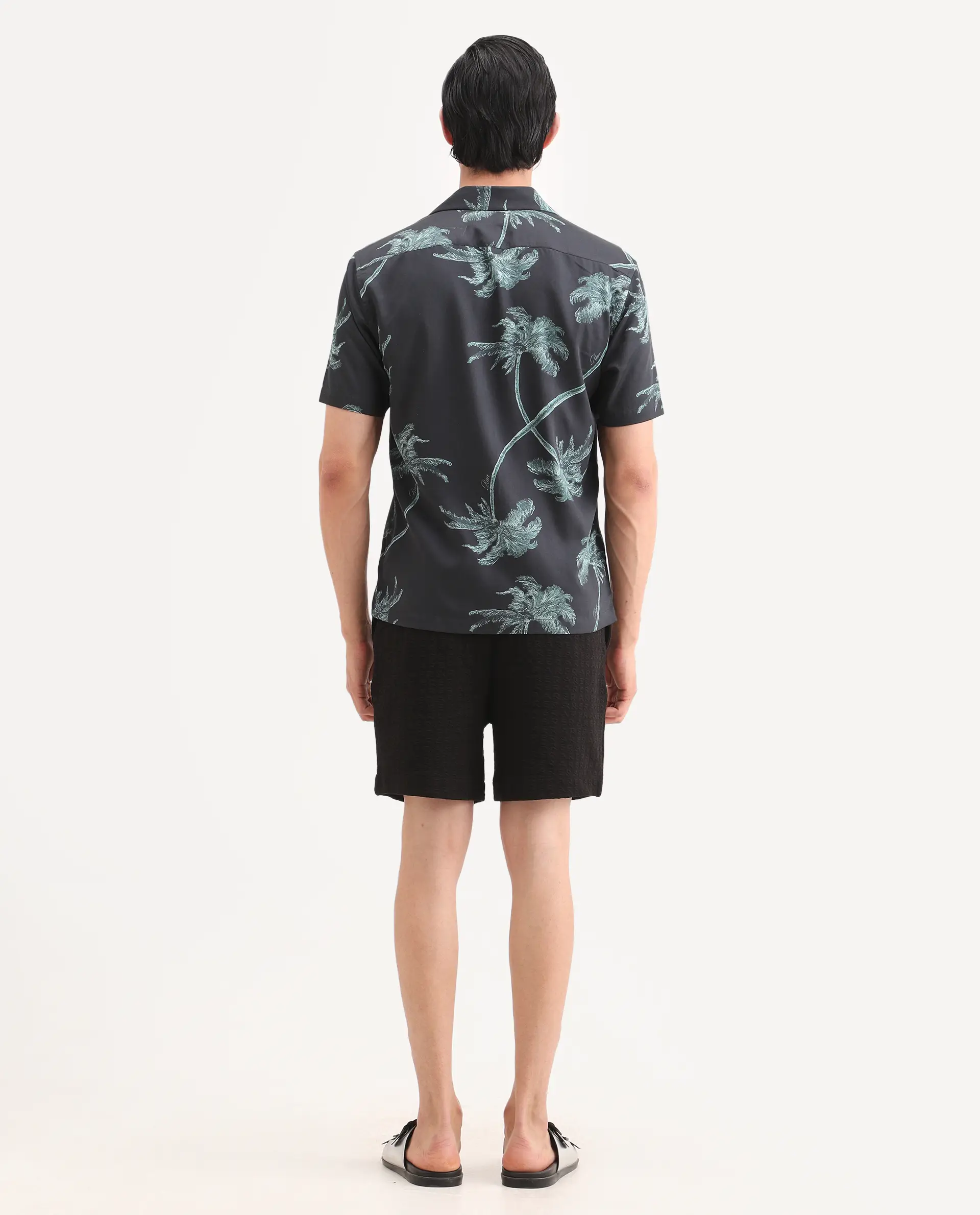 Rare Rabbit Men's Jas-2-Sh Black Polyester Blend Fabric Oversize Fit Jacquard Shorts - Image 8