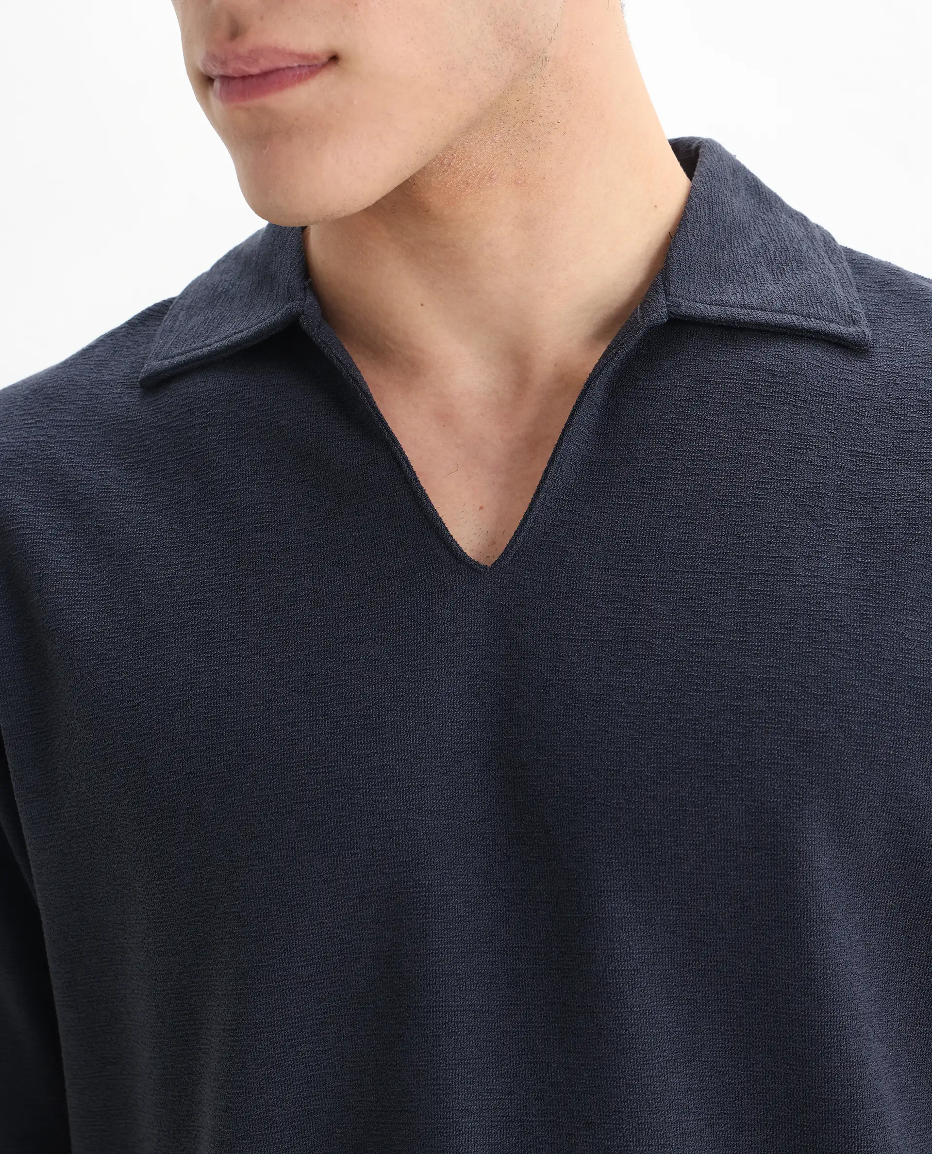 Rare Rabbit Men's Jawal Navy Cotton Blend Plain Oversized Fit Half Sleeve Polo - Image 3