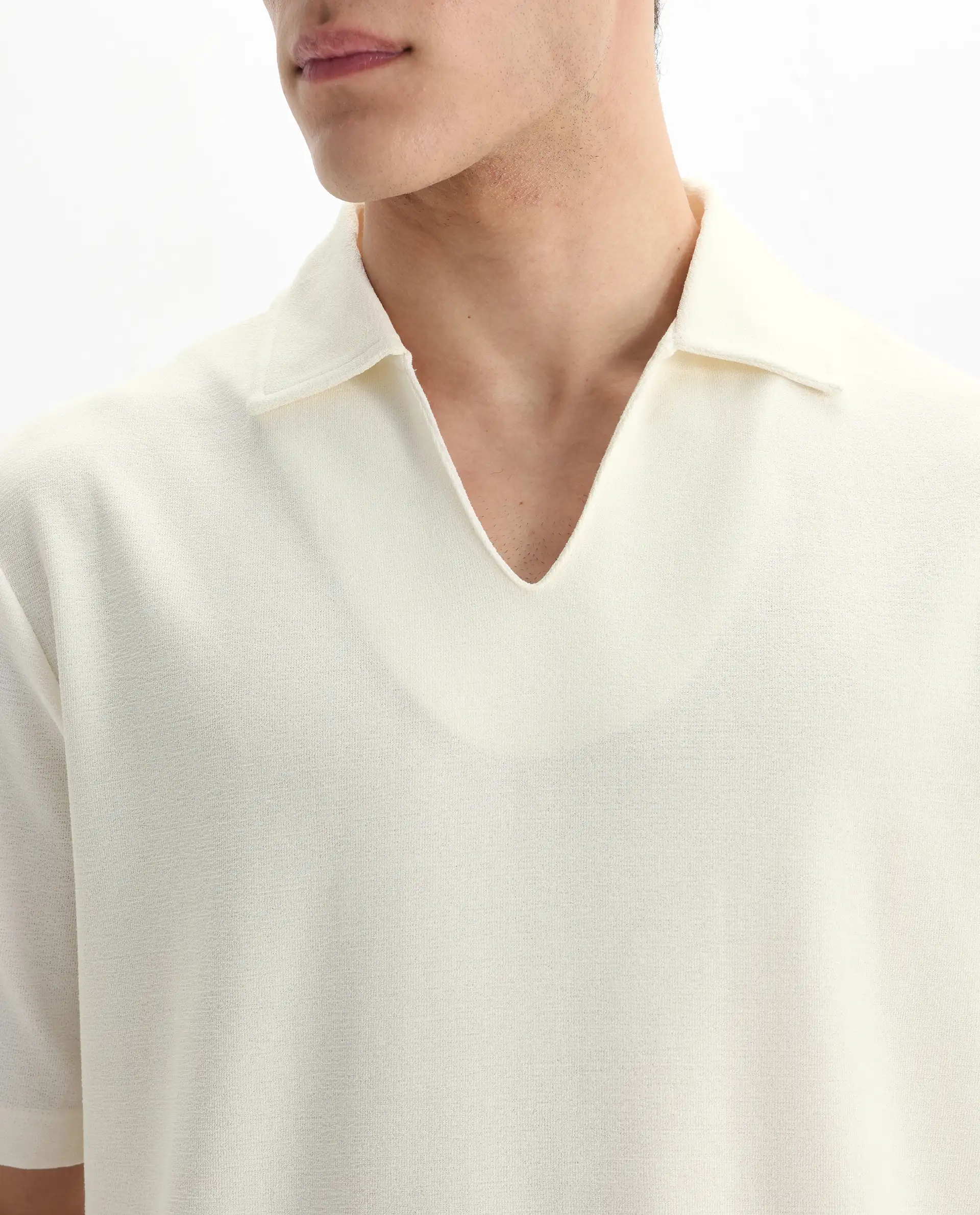 Rare Rabbit Men's Jawal Off White Cotton Blend Plain Oversized Fit Half Sleeve Polo - Image 3