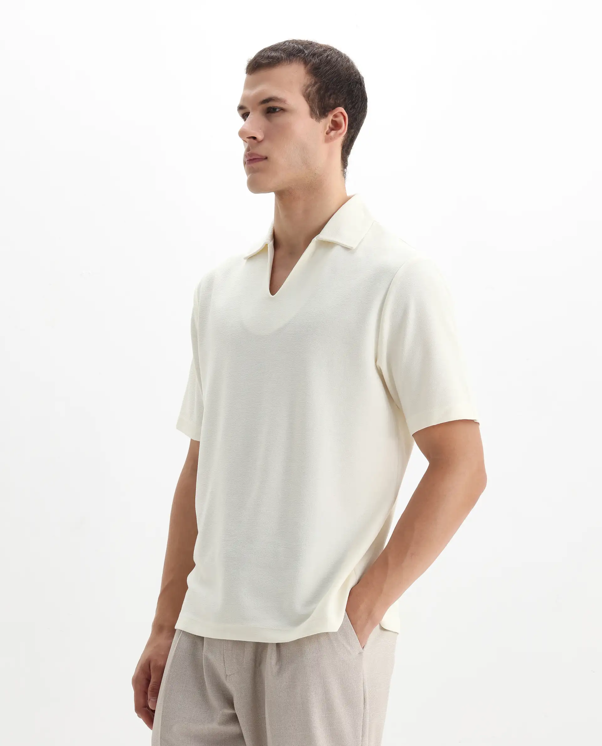 Rare Rabbit Men's Jawal Off White Cotton Blend Plain Oversized Fit Half Sleeve Polo - Image 4