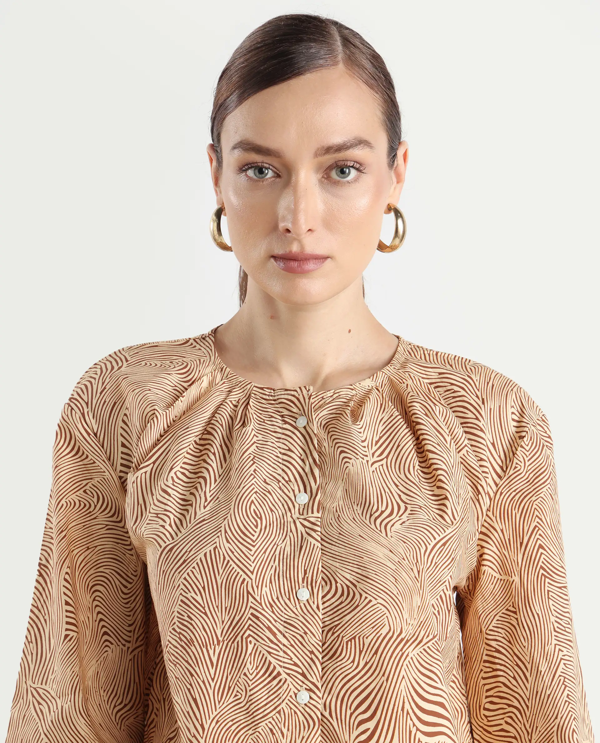 Rareism Women's Jaylone Beige Cotton Crew Neck Geometric Print Cuffed Sleeve Regular Fit Top - Image 4