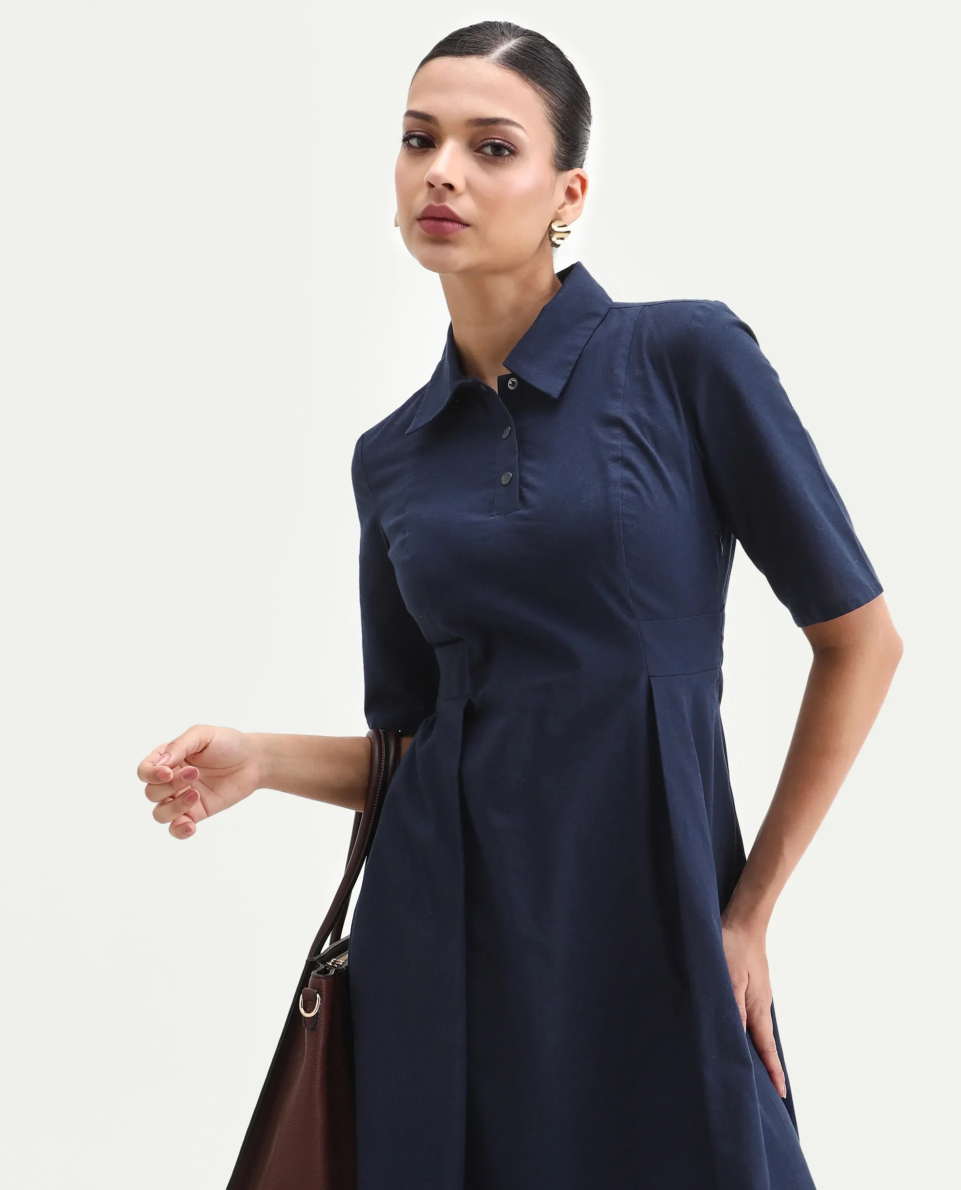 Rareism Women's Jefo Navy Cotton Collared Neck Fit And Flare Plain Midi Dress - Image 3