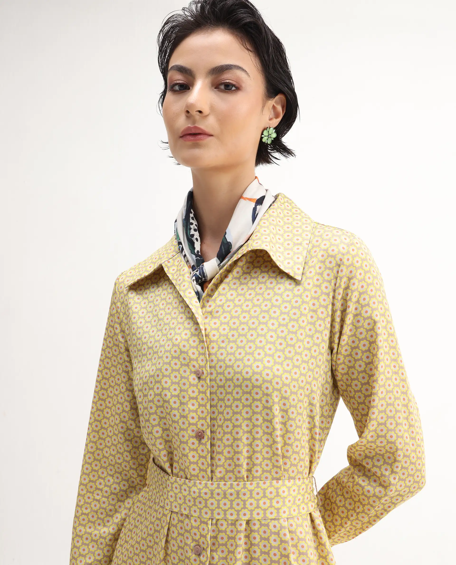 Rareism Women's Jenby Yellow Cotton Collared Neck Straight Fit Midi Dress - Image 3