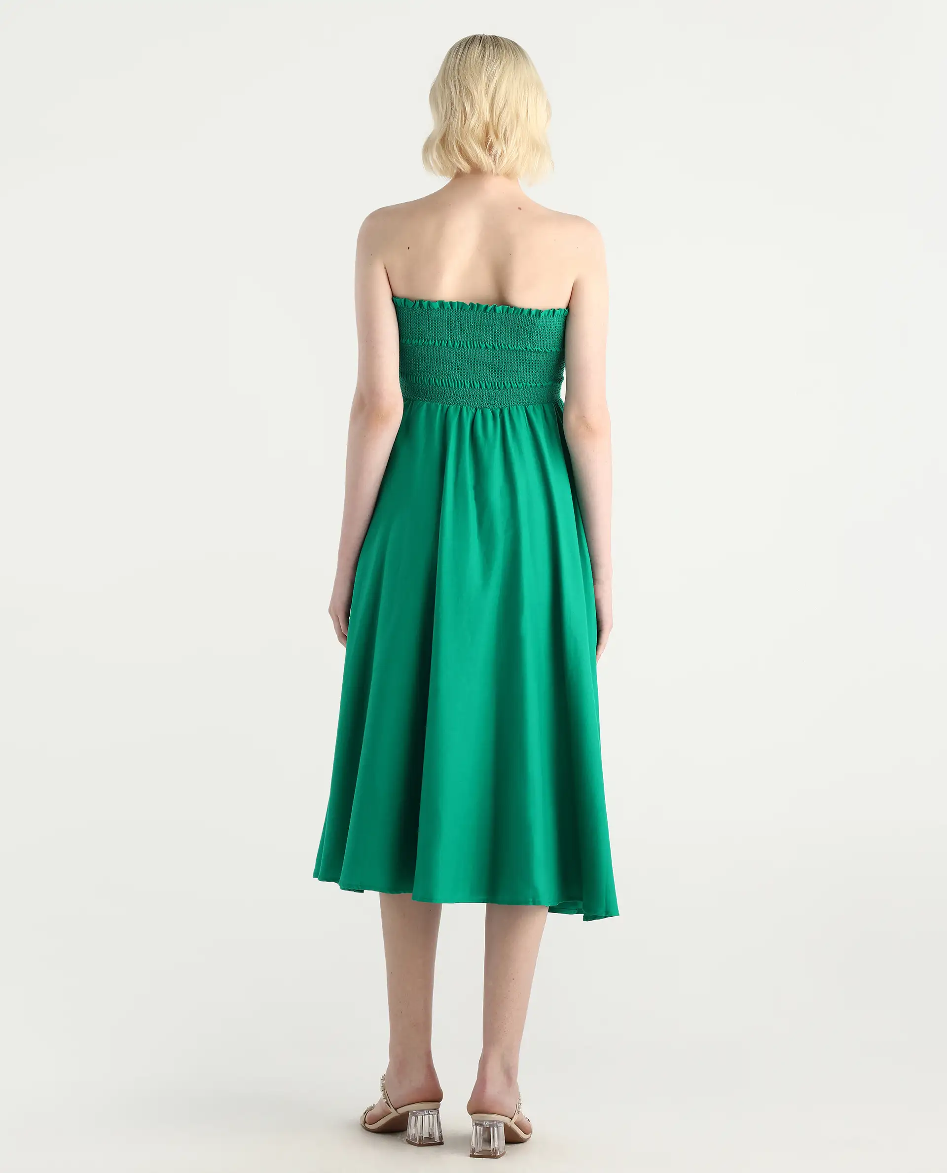Rareism Women's Jenhop Green Viscose Sleeveless Tube Neck Fit And Flare Fit Plain Midi Dress - Image 7
