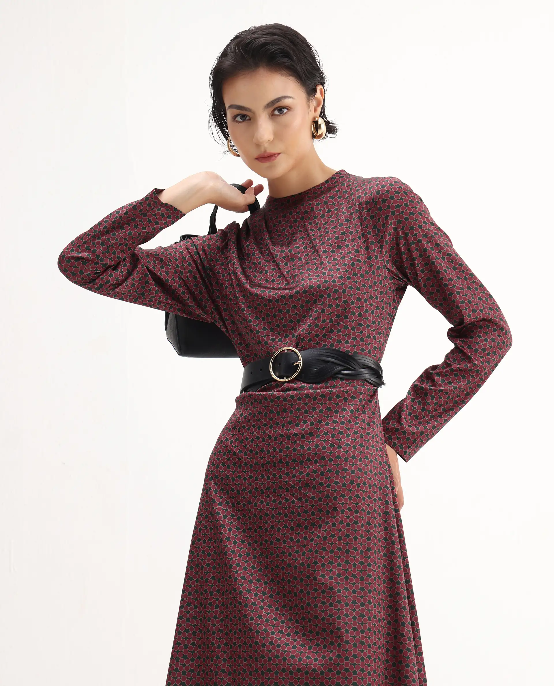 Rareism Women's Jenlio Dark Green Polyester High Neck Fitted Geometric Print Midi Dress - Image 11
