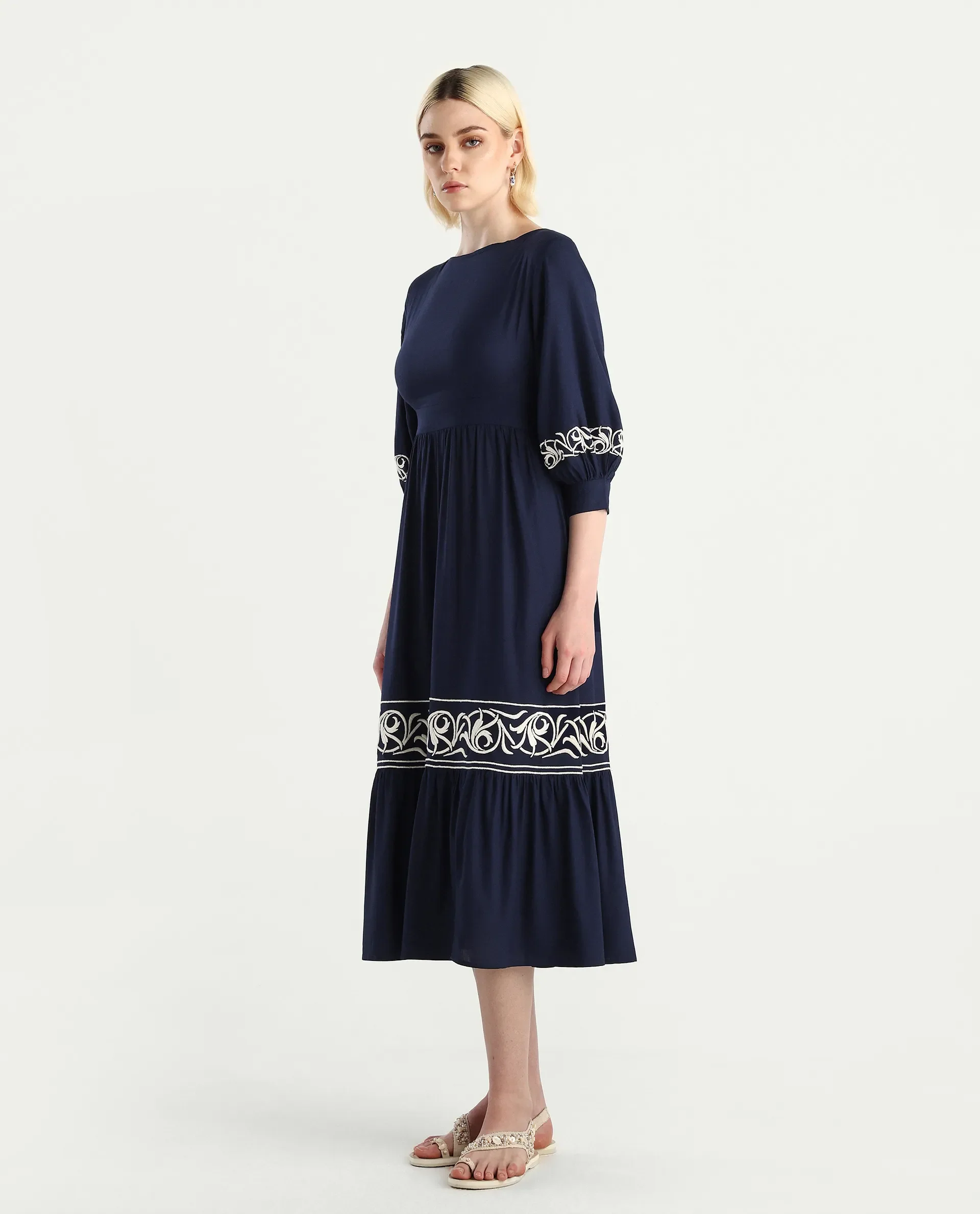 Rareism Women's Jenpen Navy Viscose Boat Neck Fit And Flare Plain Midi Dress - Image 5