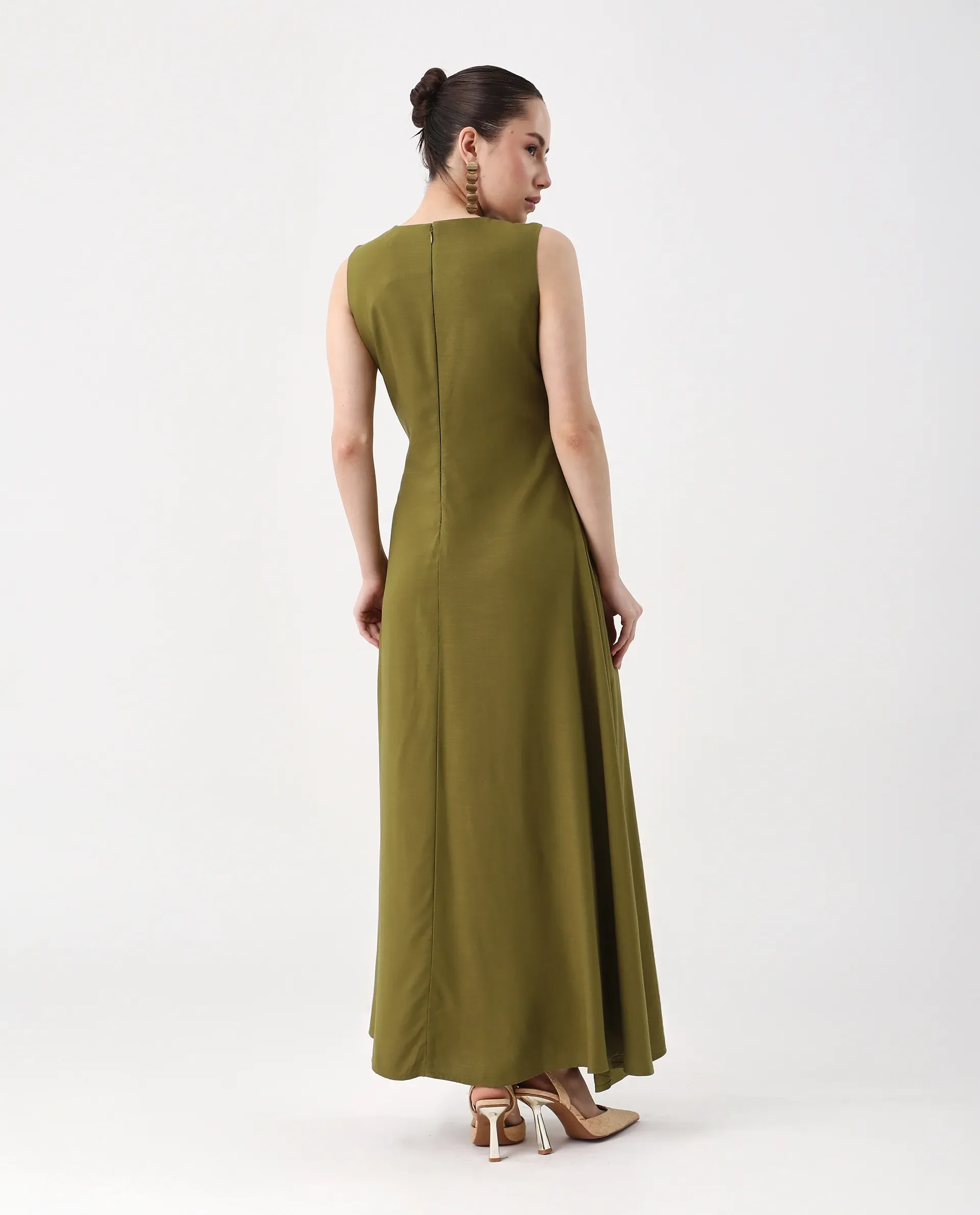 Rareism Women's Jensero Olive Viscose Round Neck Fit And Flare Plain Dress - Image 9