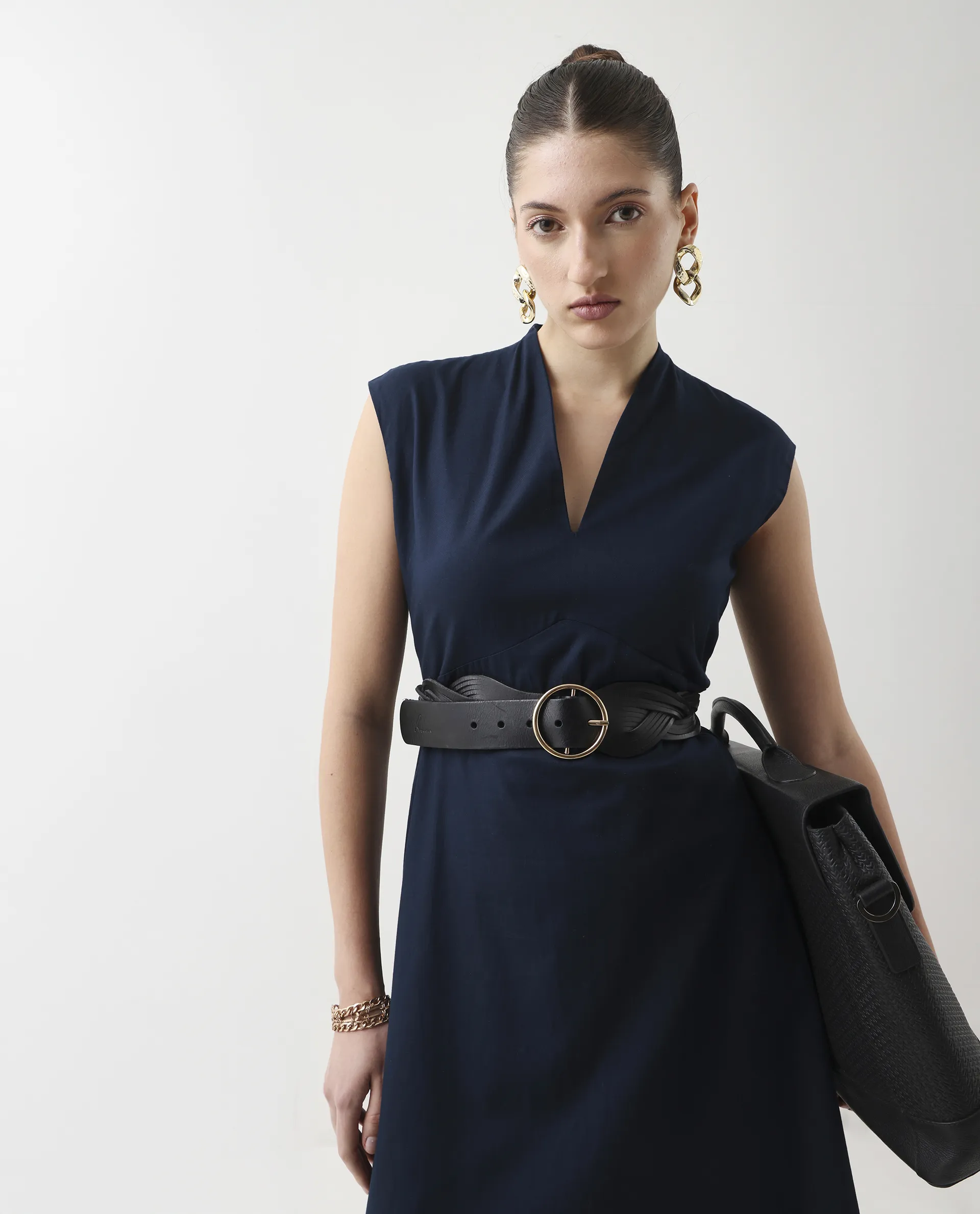 Rareism Women's Jenshi Navy Cotton V-Neck Fit And Flare Plain Dress - Image 2