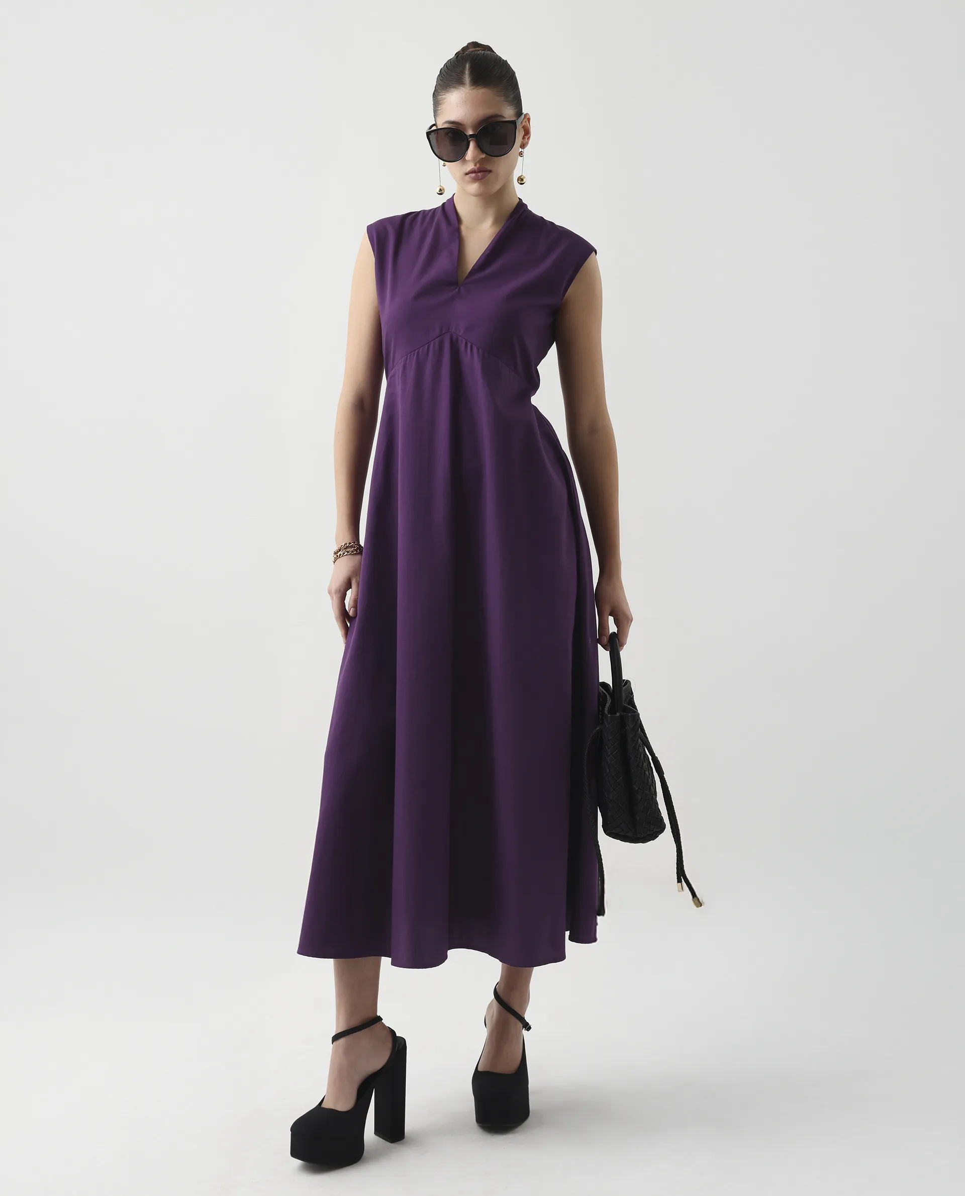 Rareism Women's Jenshi Purple Cotton Sleeveless V-Neck Fit And Flare Fit Plain Dress