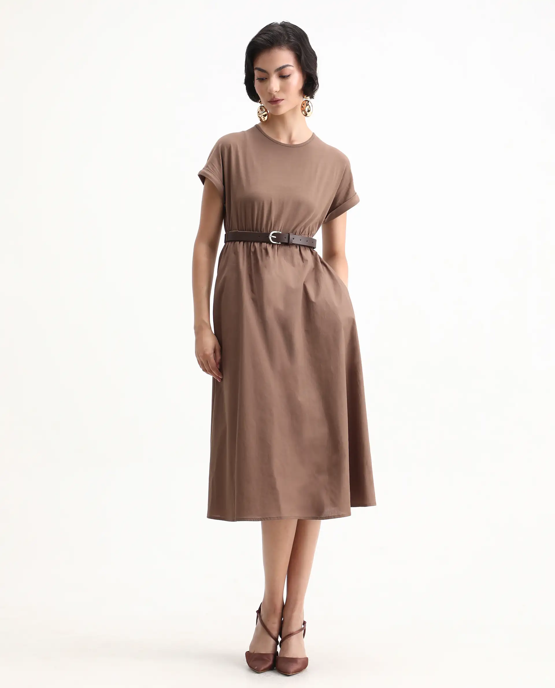 Rareism Women's Jento Brown Cotton Round Neck Fit And Flare Plain Midi Dress - Image 3