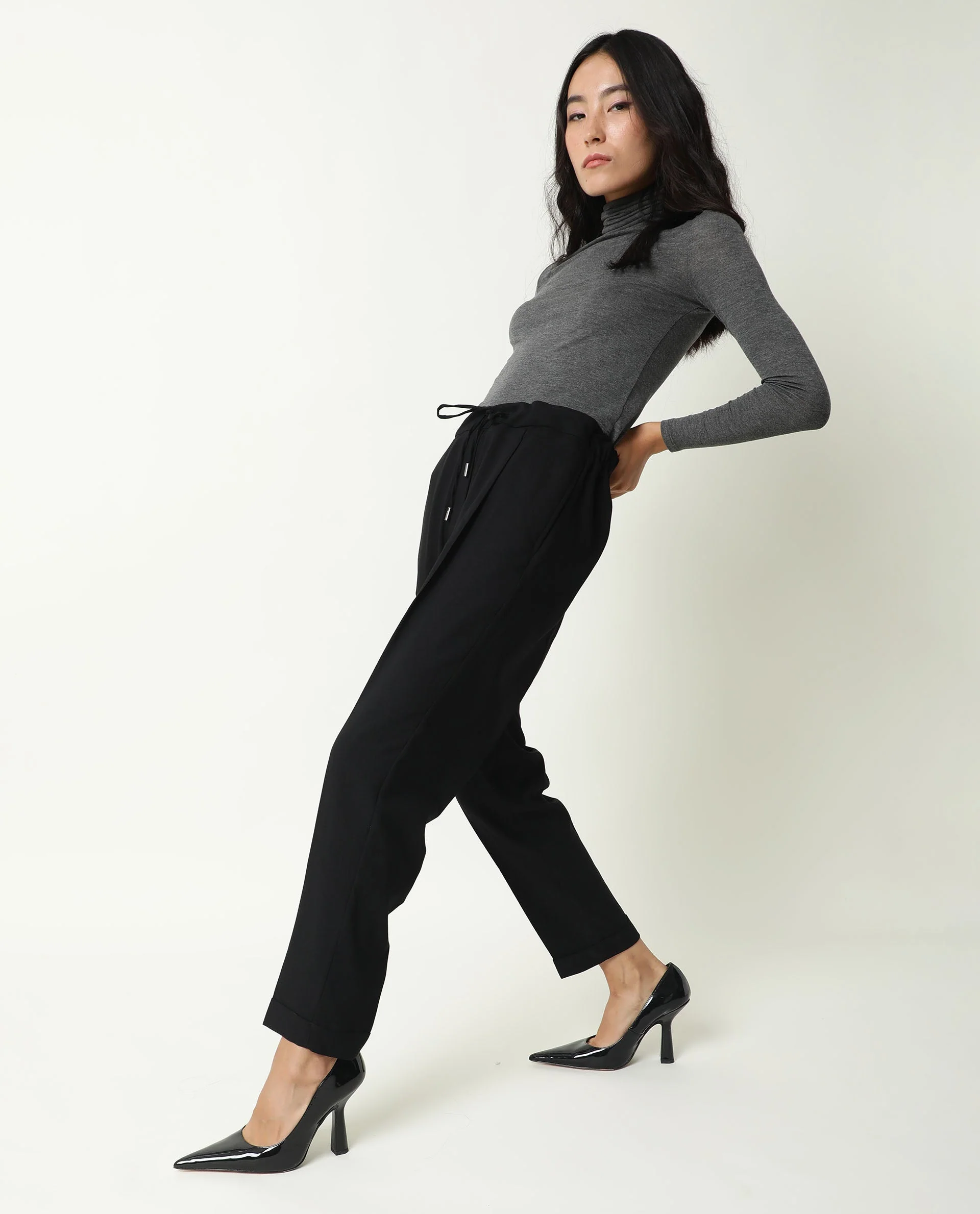 Rareism Women's Jeremiah Black Polyester Blend Plain Ankle Length Tailored Trouser
