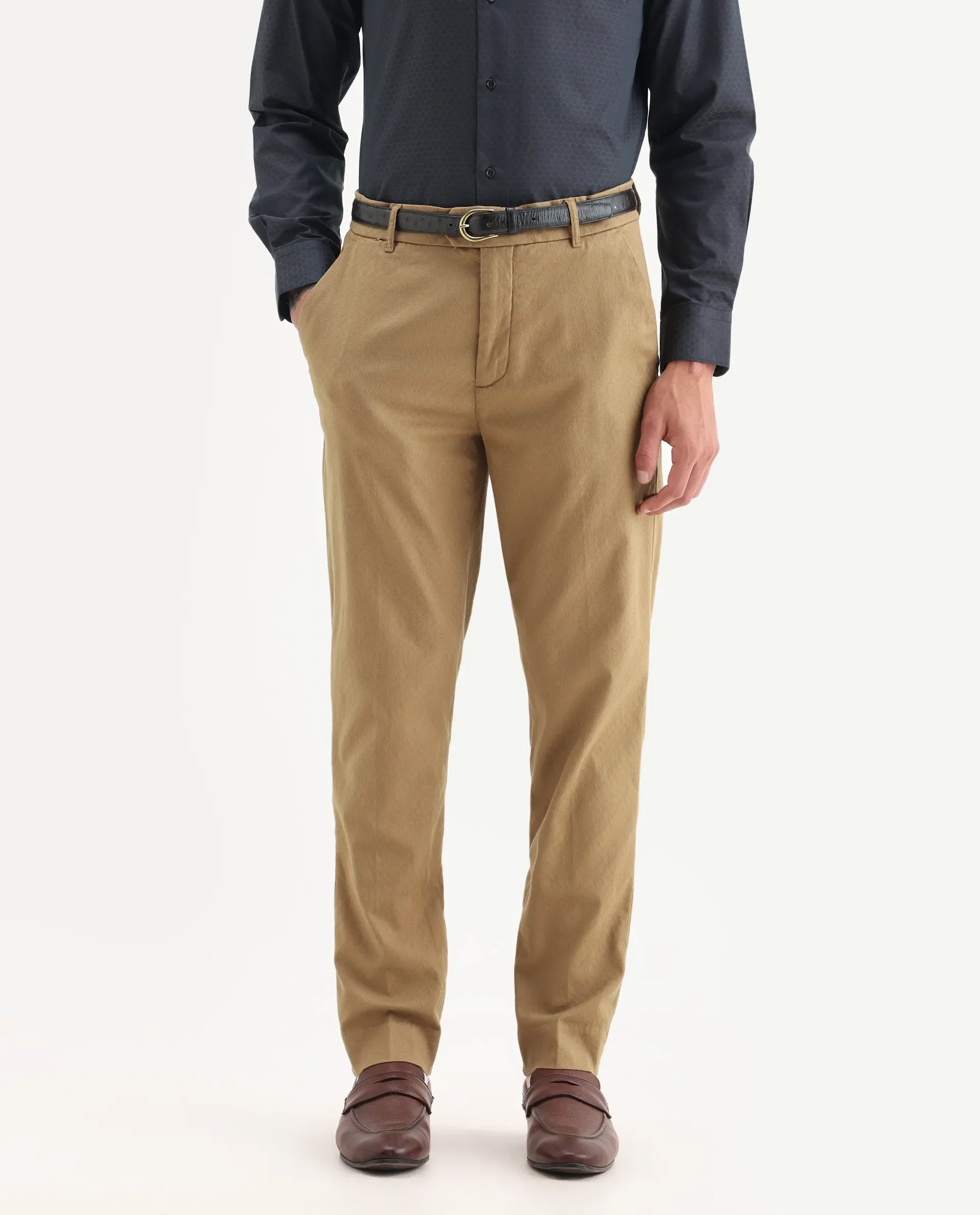 Rare Rabbit Men's Jes Khaki Cotton Blend Jacquard Relaxed Fit Trouser - Image 2