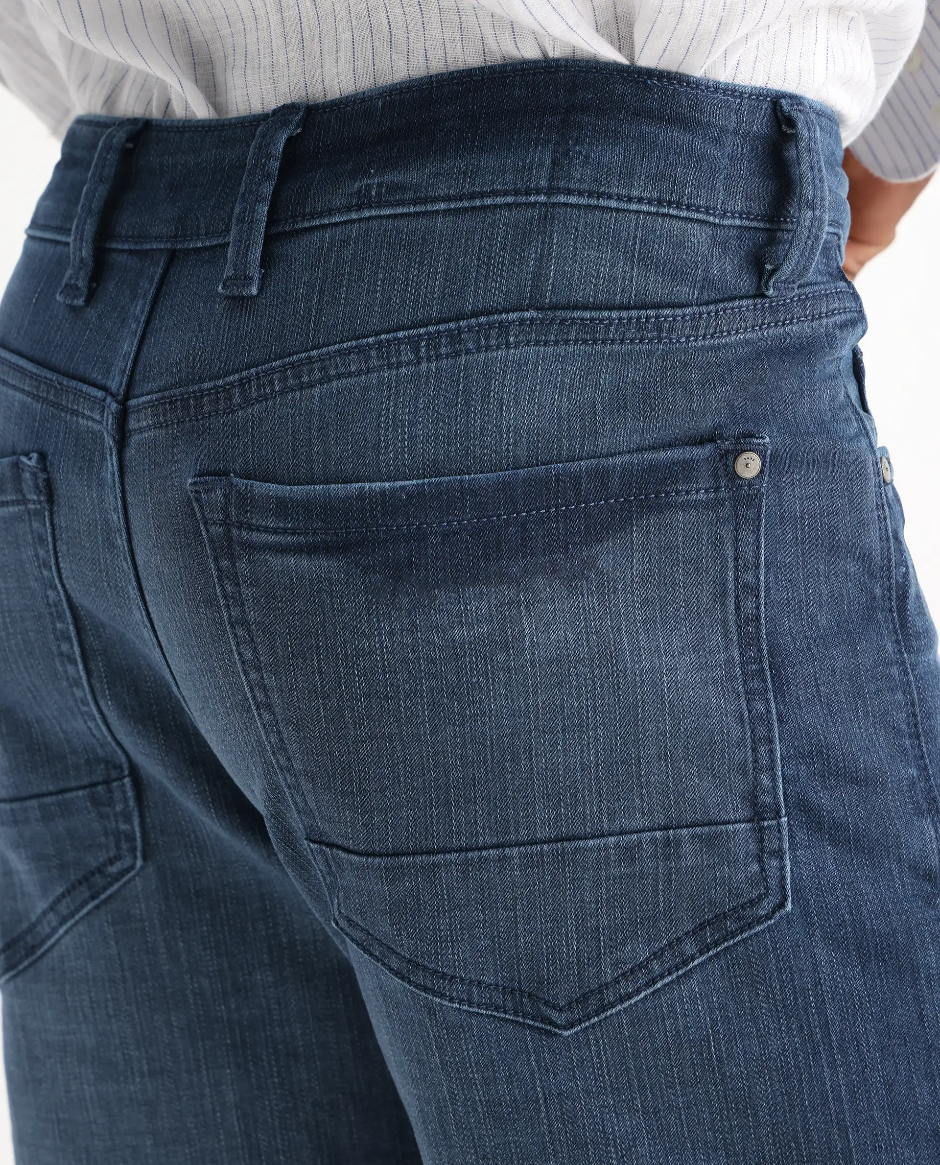 Rare Rabbit Men's Jett Light Blue Cotton Blend Plain Morris Regular Fit Jeans - Image 8
