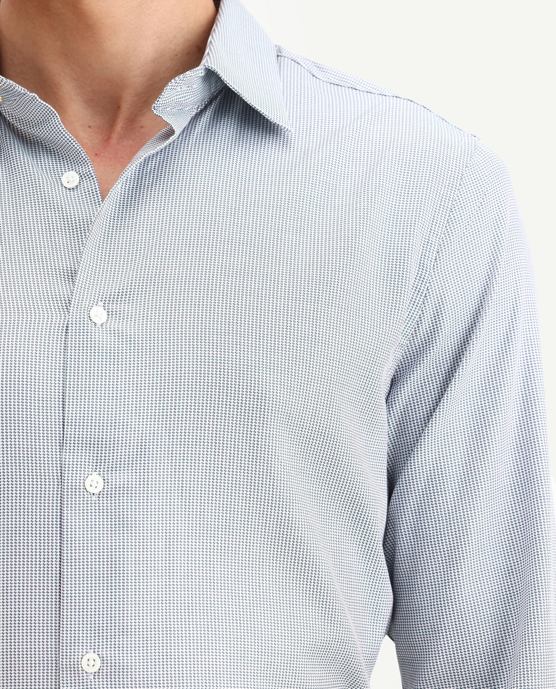 Rare Rabbit Men's Jnby Green Cotton Plain Regular Fit Full Sleeve Collared Shirt - Image 3