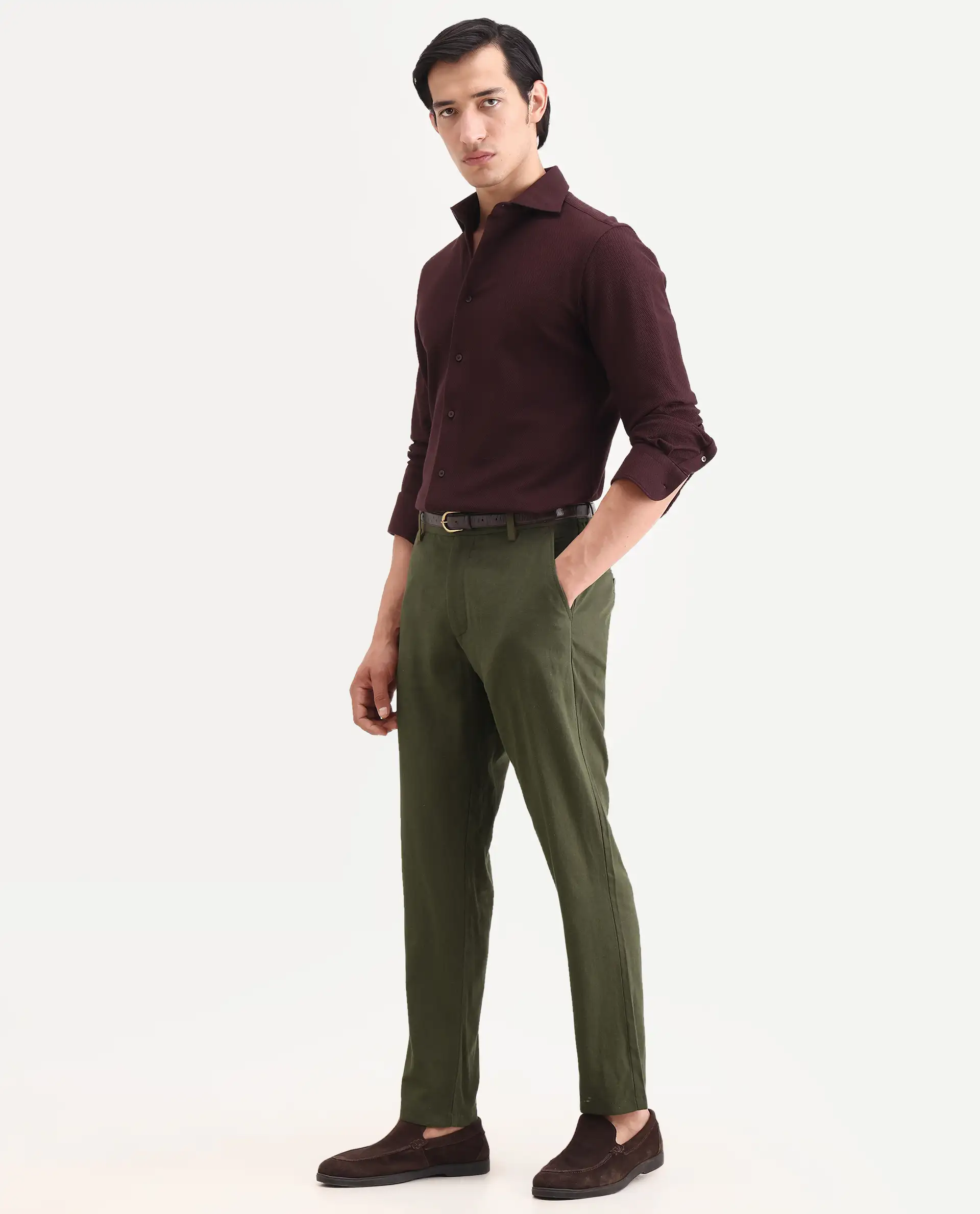 Rare Rabbit Men's Jomo-Ss26 Olive Linen Blend Fabric Regular Fit Plain Trouser - Image 4