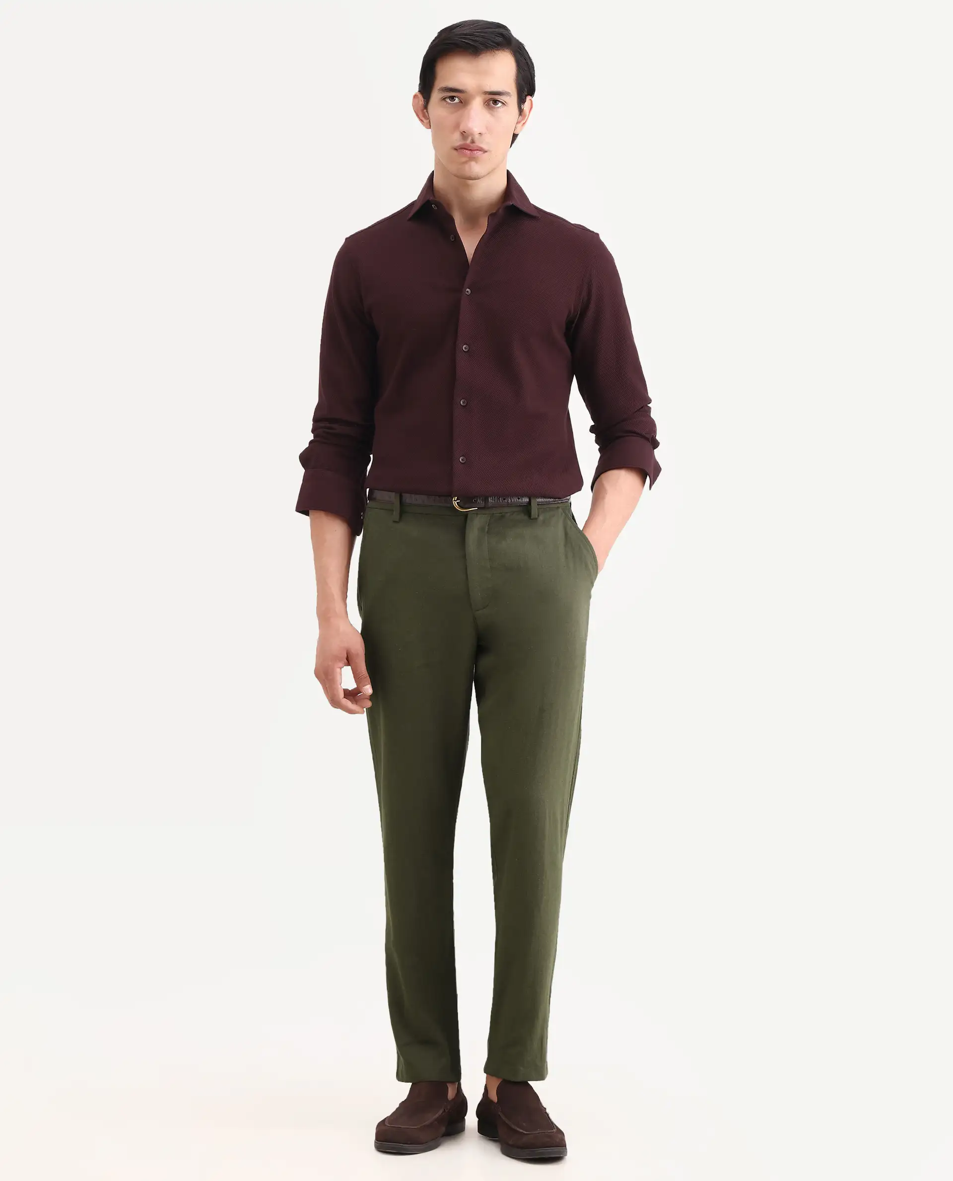 Rare Rabbit Men's Jomo-Ss26 Olive Linen Blend Fabric Regular Fit Plain Trouser - Image 6