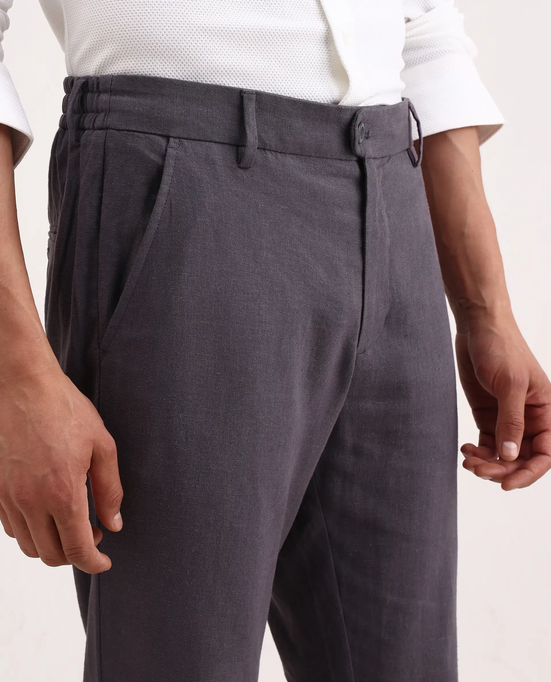 Rare Rabbit Men's Jomo-Ss26 Purple Linen Blend Fabric Regular Fit Plain Trouser - Image 3