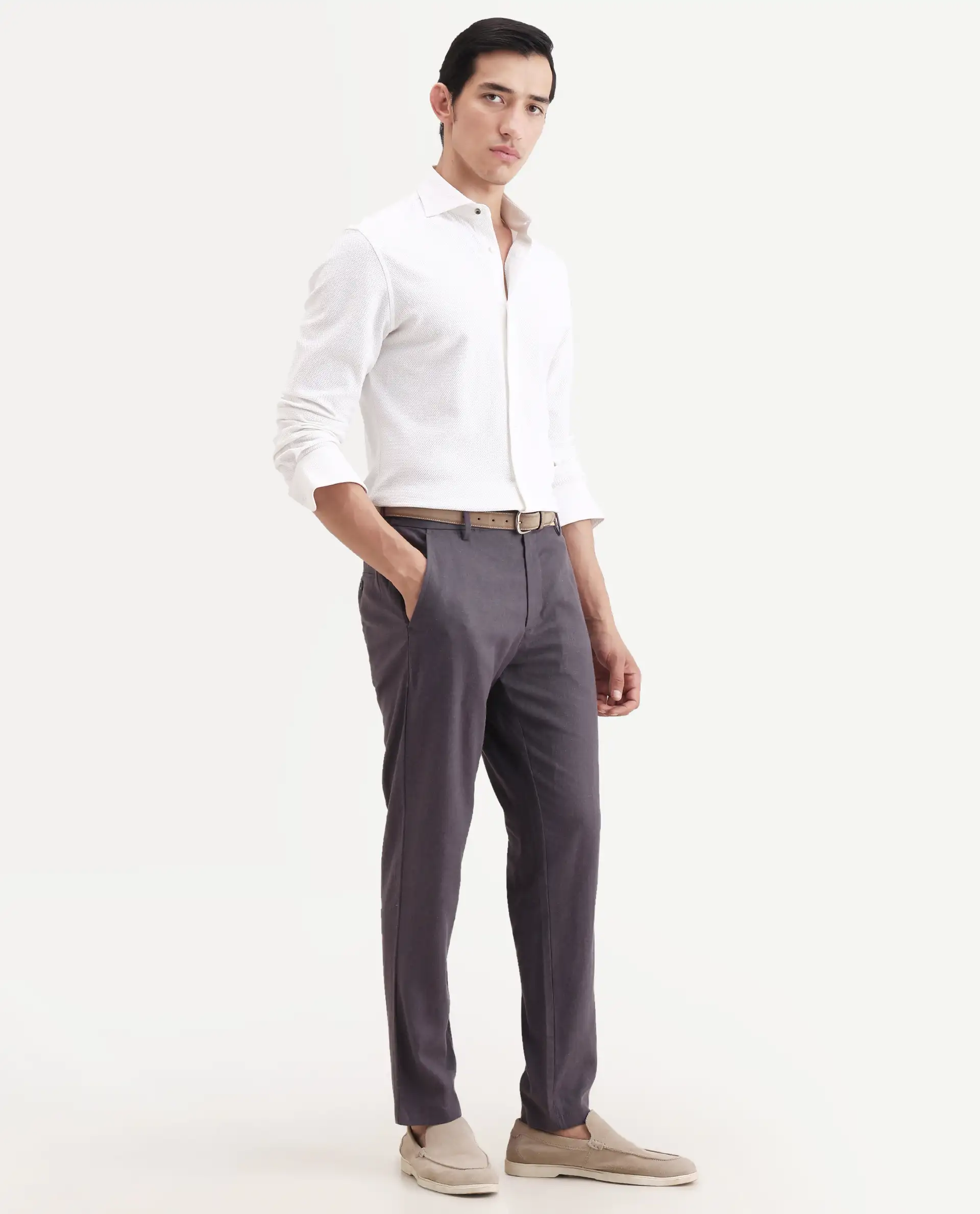 Rare Rabbit Men's Jomo-Ss26 Purple Linen Blend Fabric Regular Fit Plain Trouser - Image 4