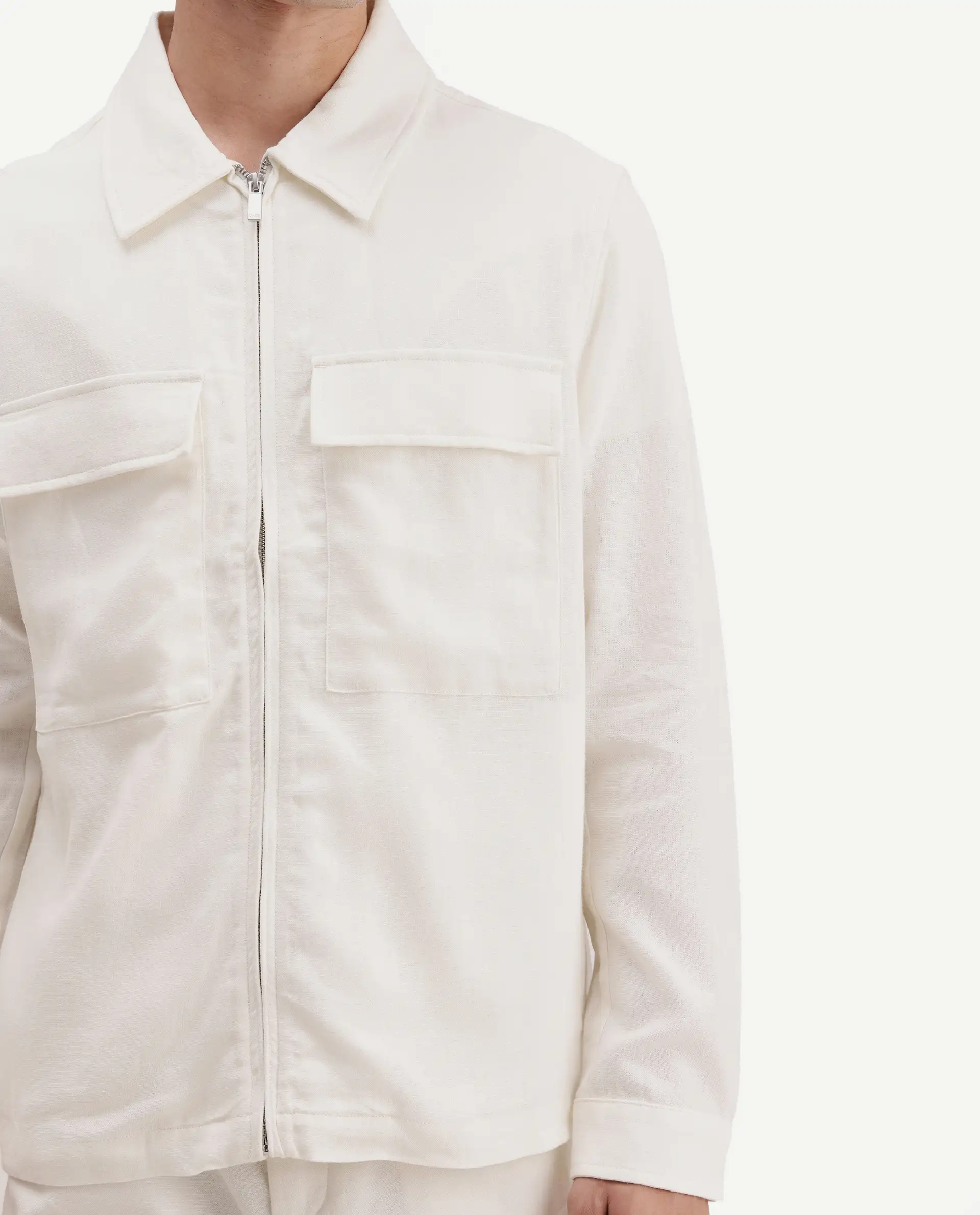 Rare Rabbit Men's Jomo-T-26 Off White Linen Blend Spread Collar Zipper Regular Plain Shacket - Image 3