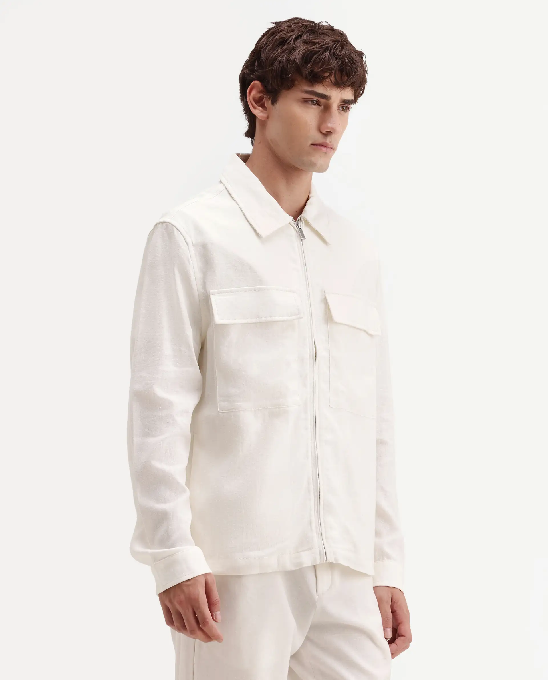 Rare Rabbit Men's Jomo-T-26 Off White Linen Blend Spread Collar Zipper Regular Plain Shacket - Image 5
