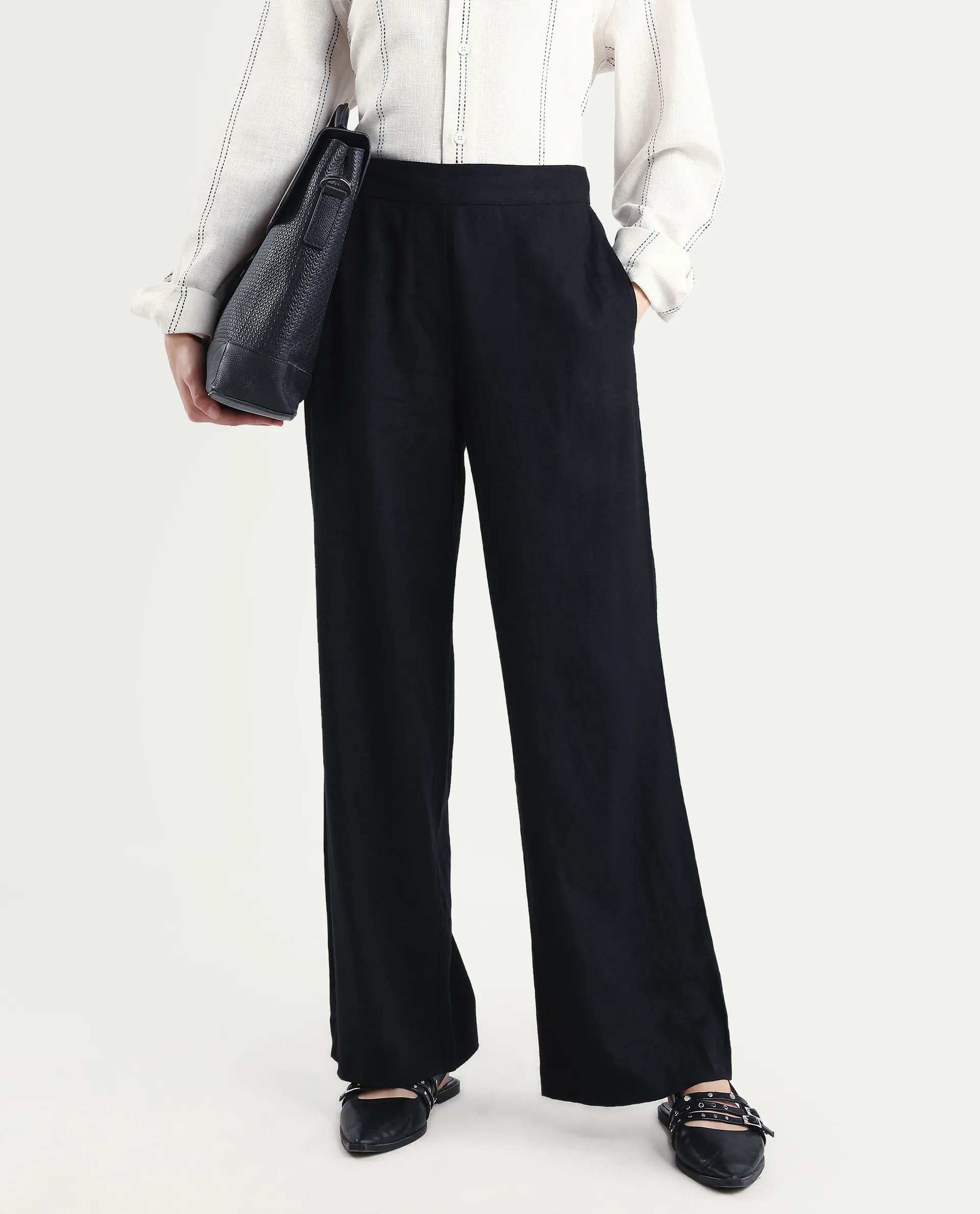 Rareism Women's Jomow-B Black Linen Blend Regular Fit Trouser - Image 3