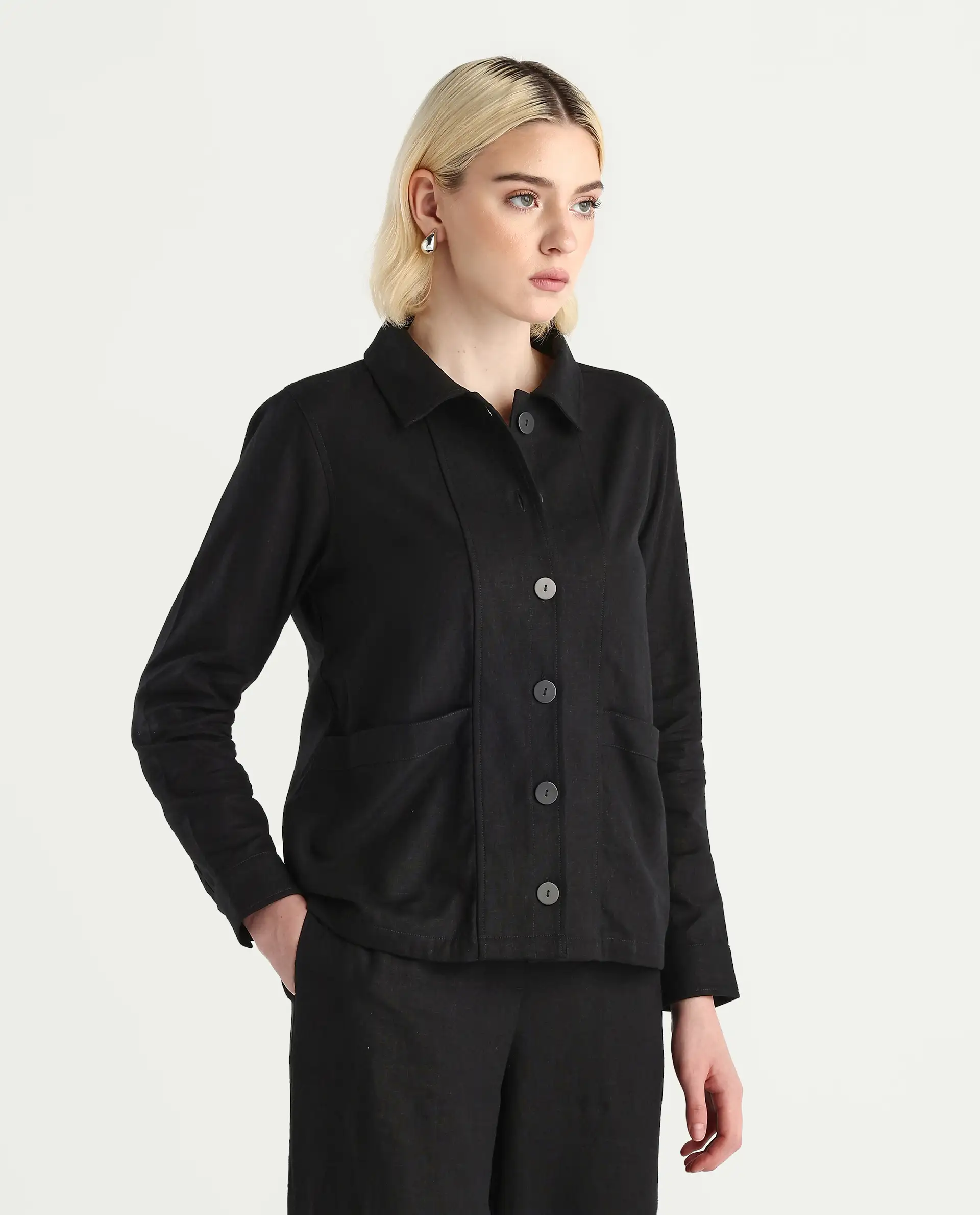 Rareism Women's Jomow-T Black Linen Blend Collared Neck Regular Fit Shacket - Image 5