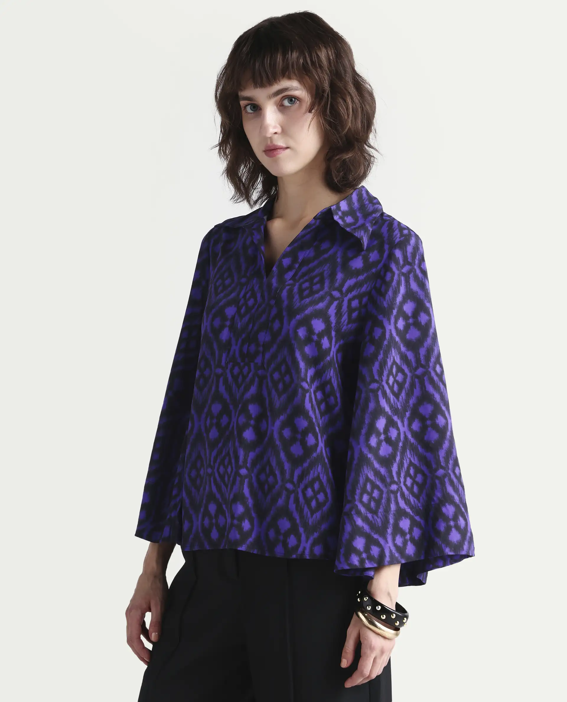 Rareism Women's Jones Dark Navy Viscose Spread Collar Geometric Print Flared Sleeve Relaxed Fit Top - Image 6