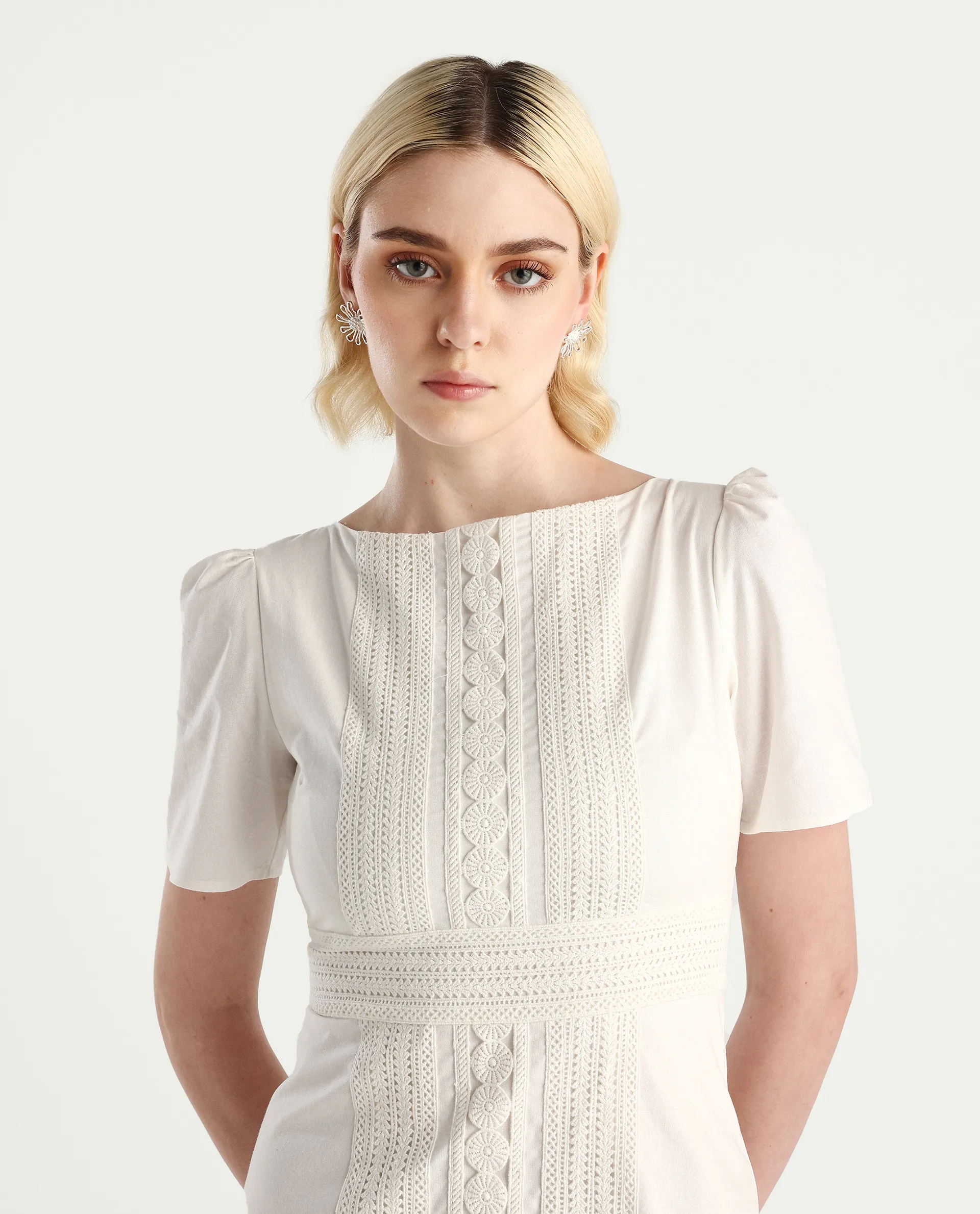 Rareism Women's Jubag Off White Cotton Blend Round Neck Fitted Plain Dress - Image 4