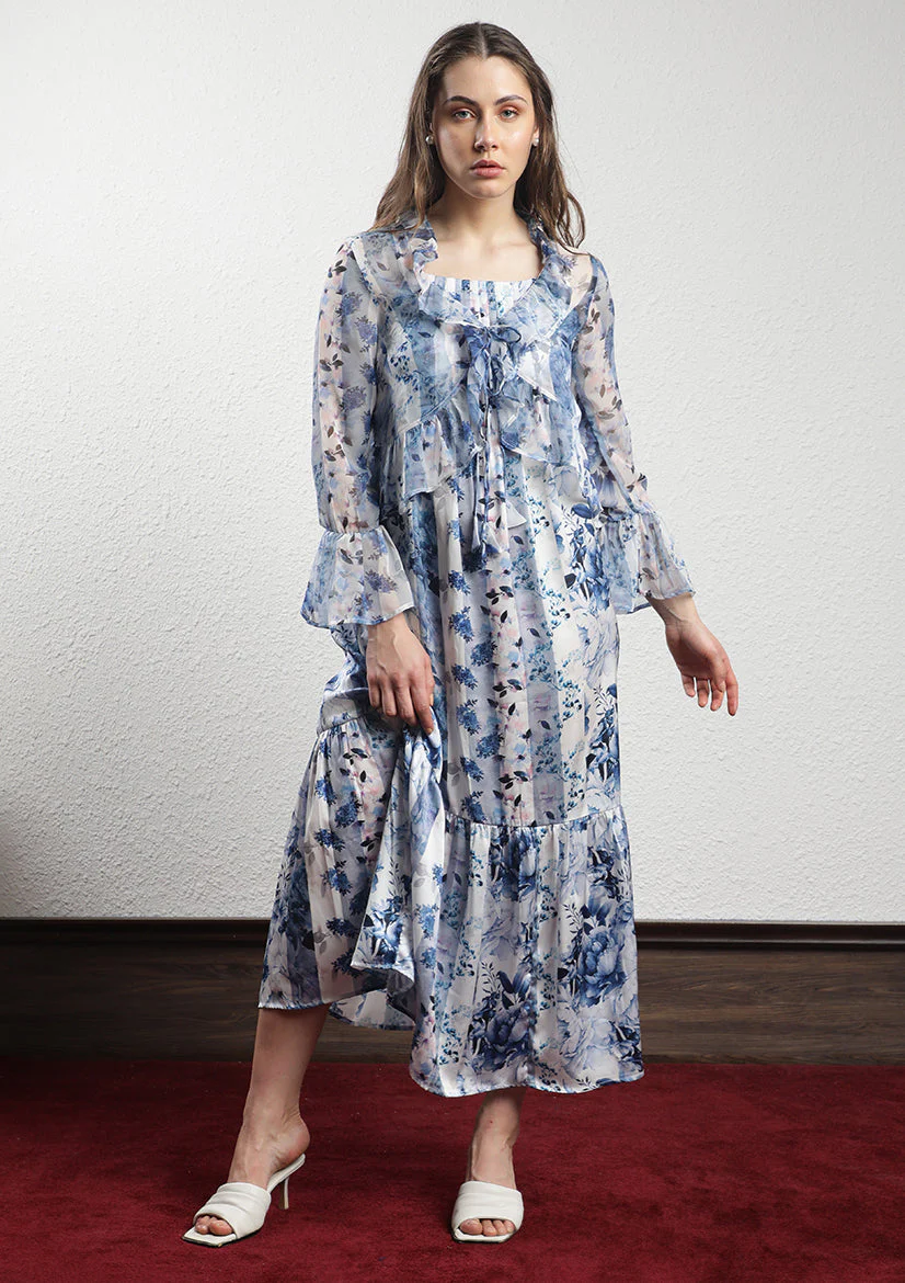 Rareism Women's Julieta Blue Polyester V-Neck Floral Print Bell Sleeve Regular Fit Shrug - Image 6