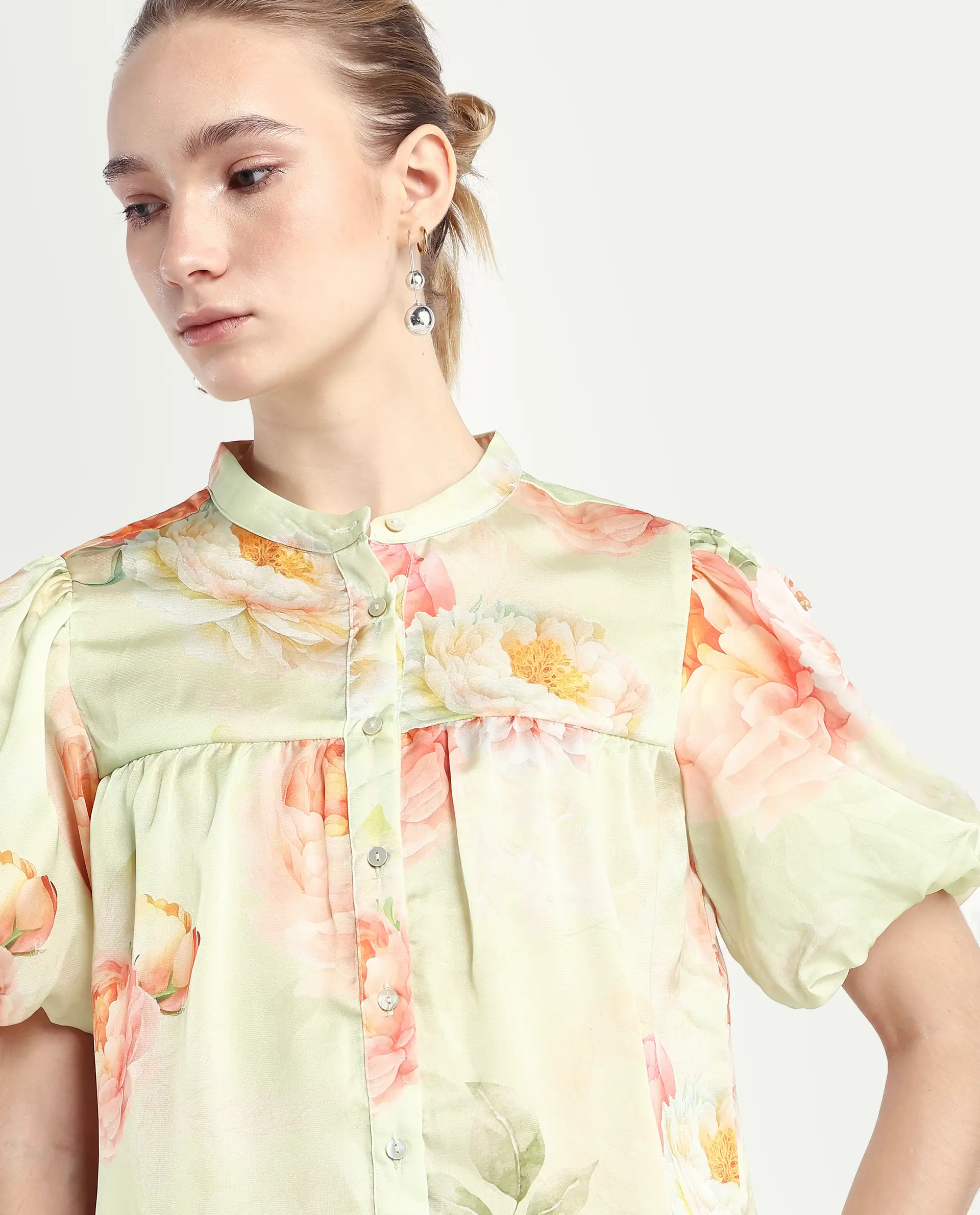 Rareism Women's Jurino Light Green Polyester Mandarin Collar Floral Print Balloon Sleeve Regular Fit Top - Image 4