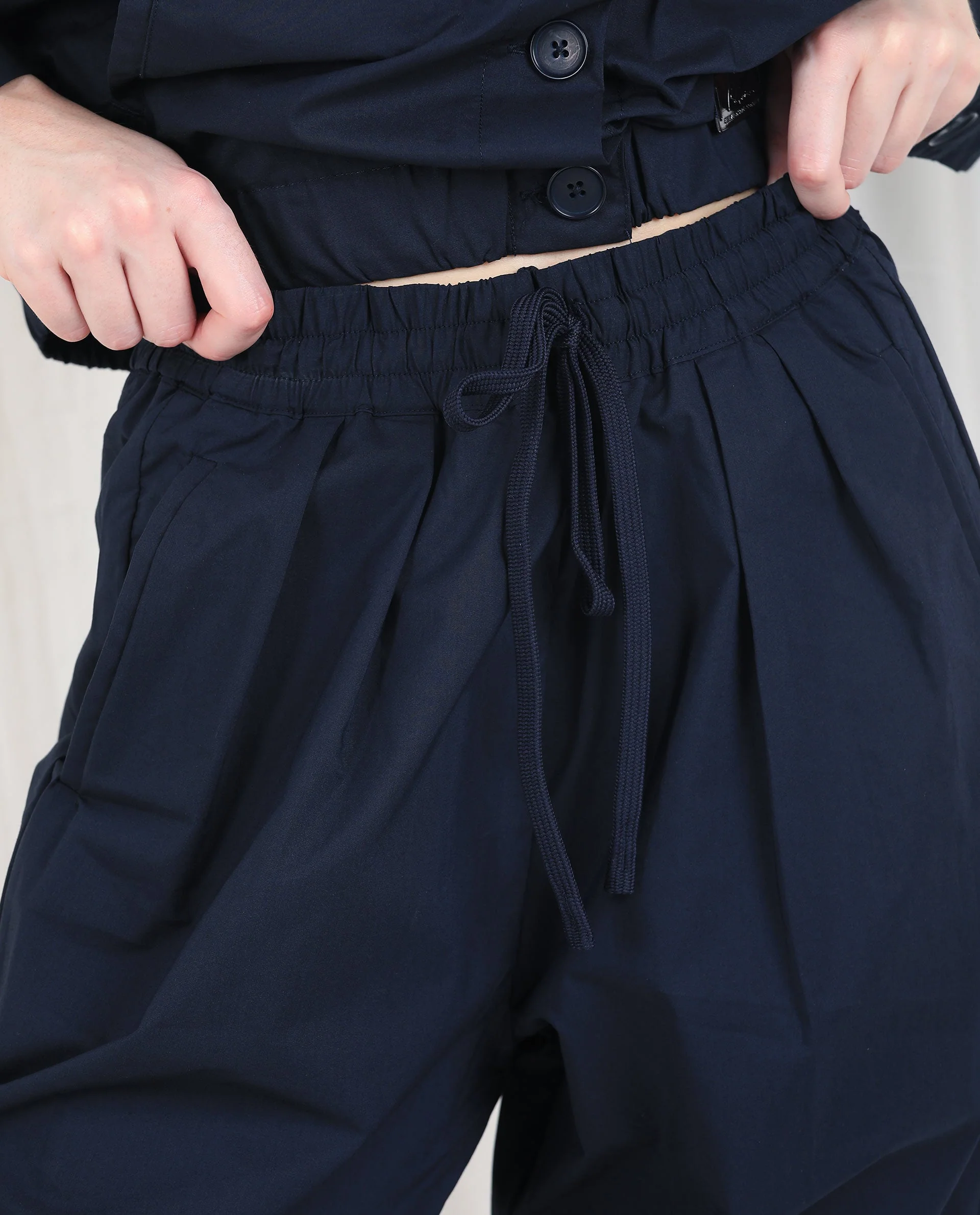 Rareism Women's Juven Navy Polyester Blend Plain Ankle Length Tapered Trouser - Image 3