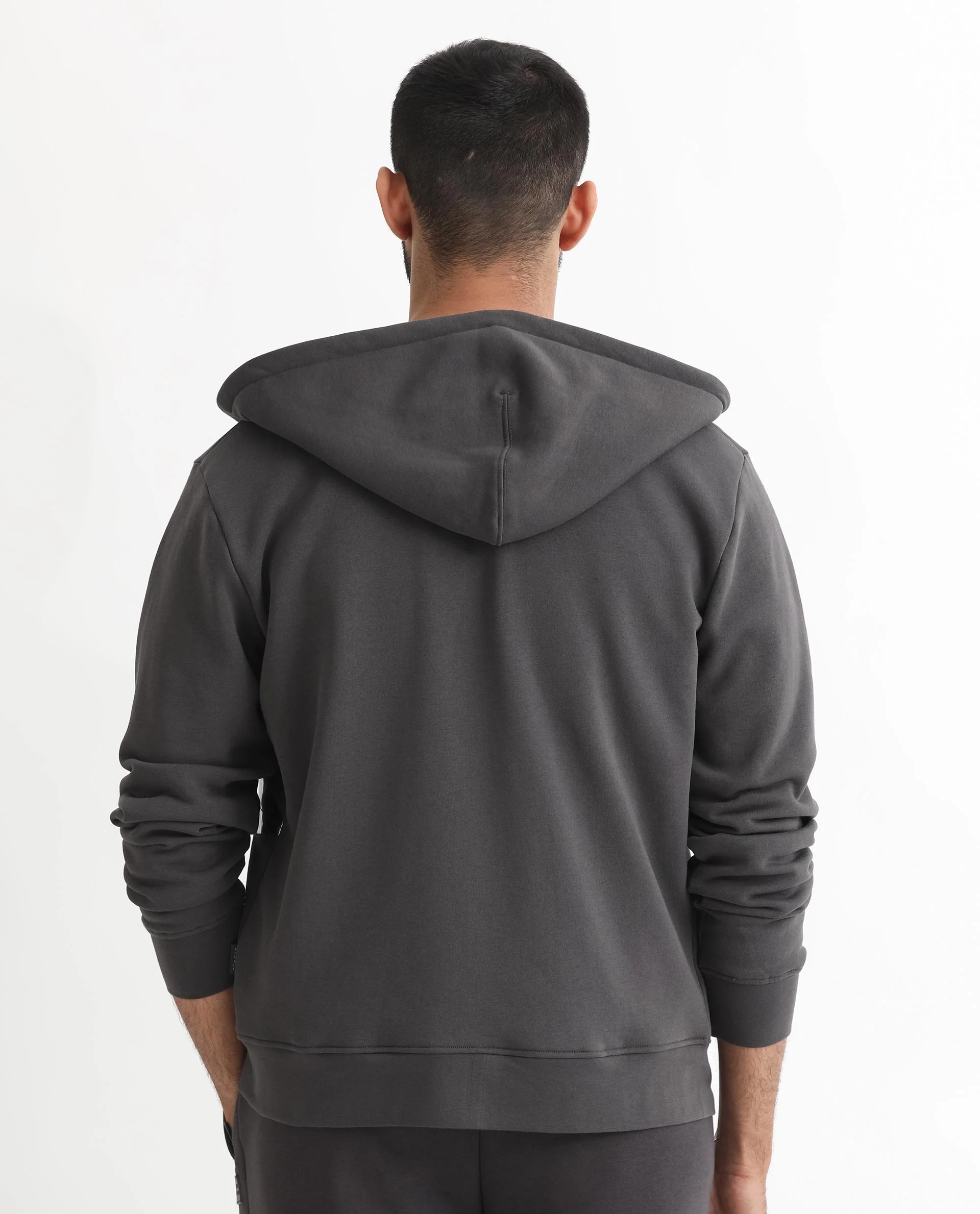 Rare Rabbit Men's Kaden Grey Cotton Graphic Print Regular Fit Full Sleeve Hooded Sweatshirt - Image 8