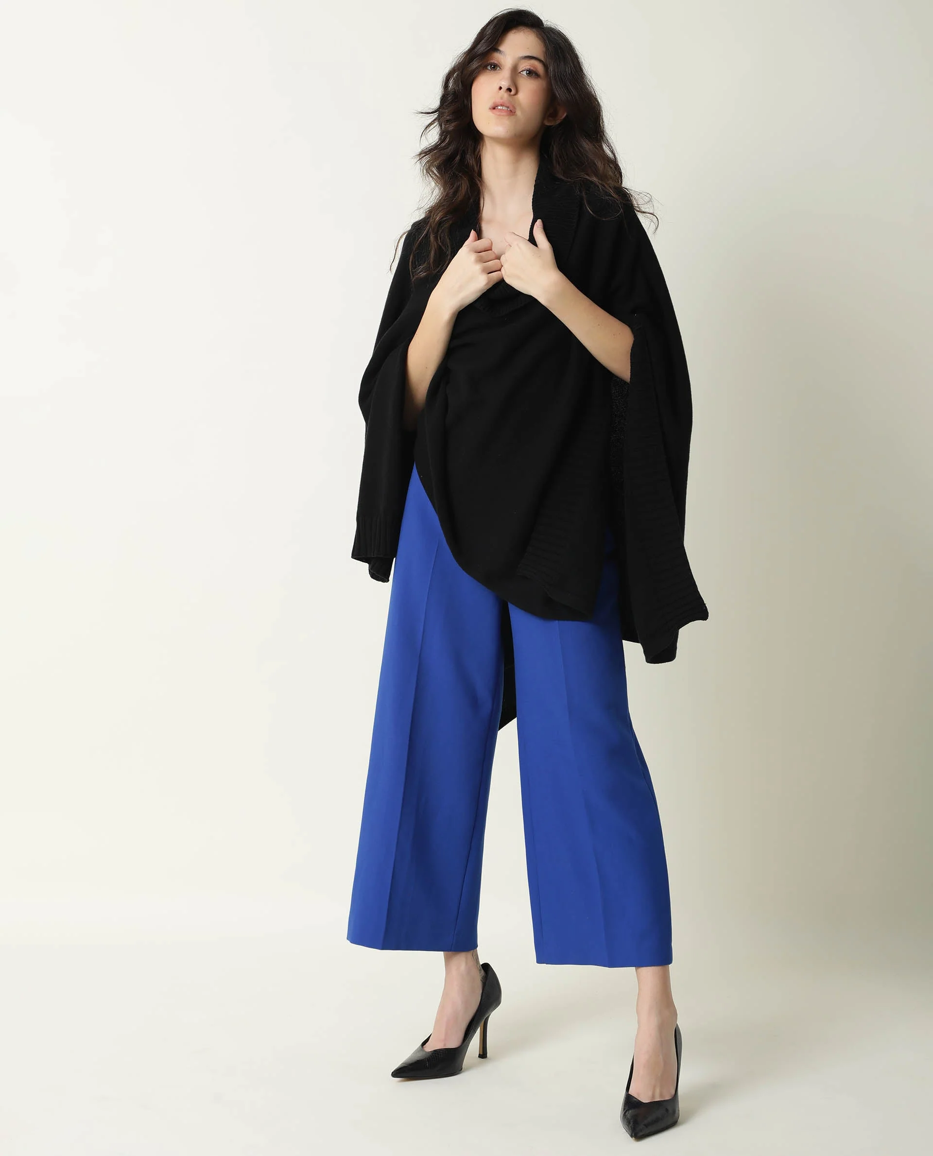 Rareism Women's Kafty Black Collarless Plain Knee Length Relaxed Fit Overlayer - Image 2
