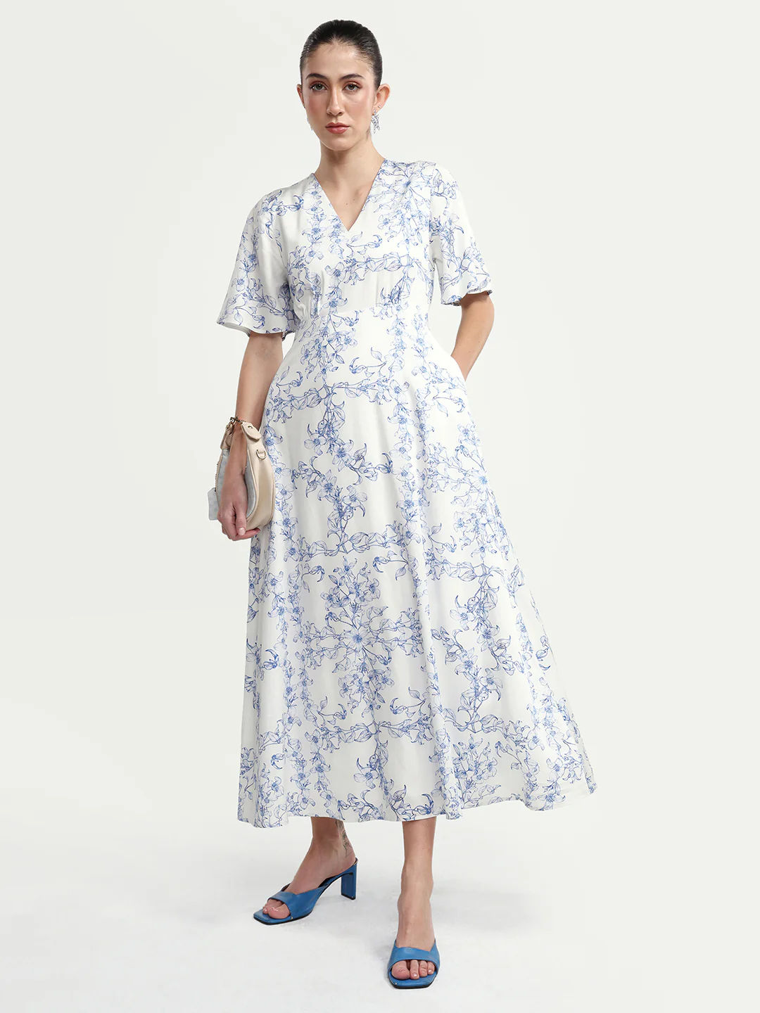 Rareism Women's Kamahe Off White Cotton Blend V-Neck Pull-On Fit And Flare Ornamental Print Dress - Image 5