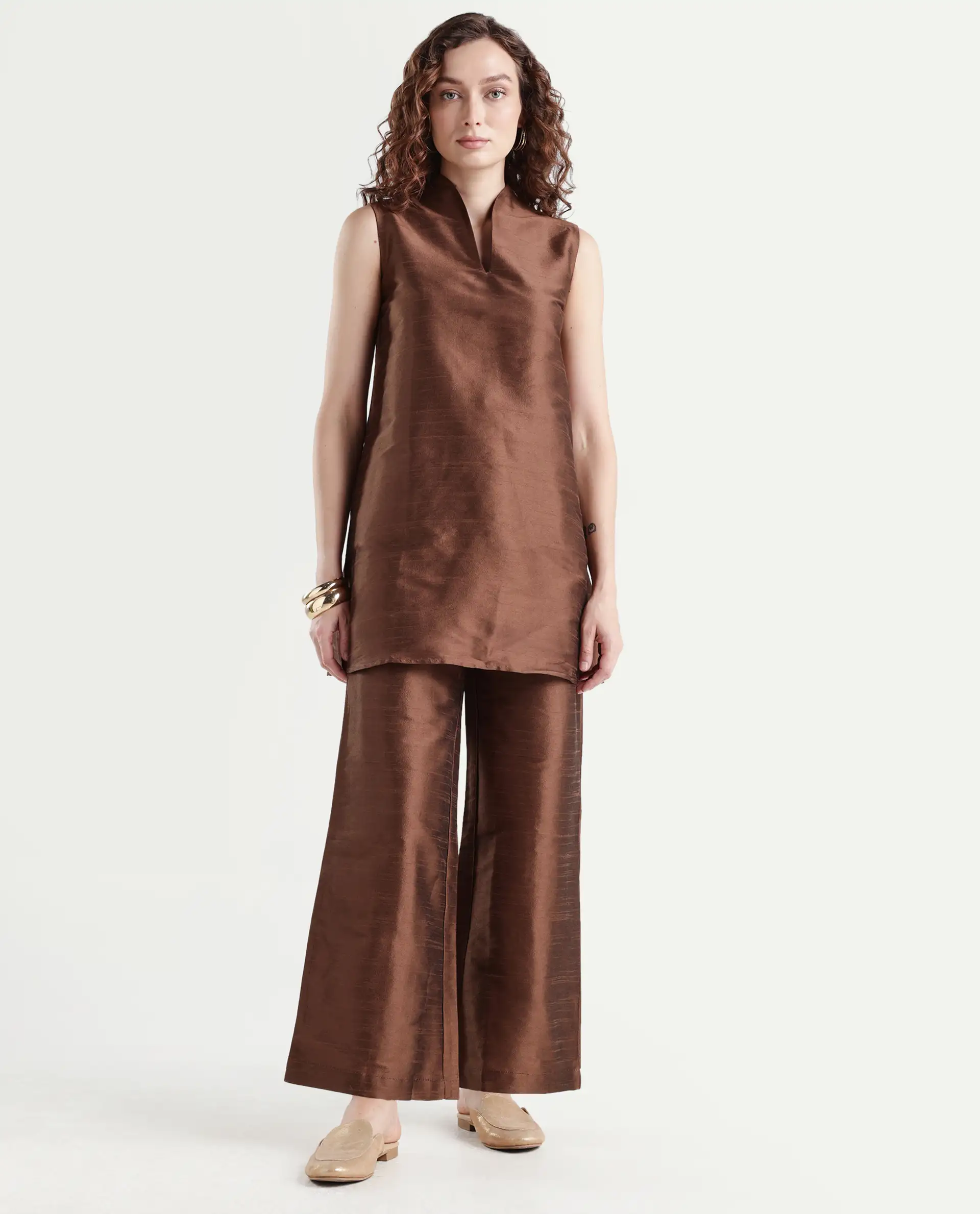 Rareism Women's Kamla B Dark Brown Silk Plain Ankle Length Straight Fit Trouser - Image 3