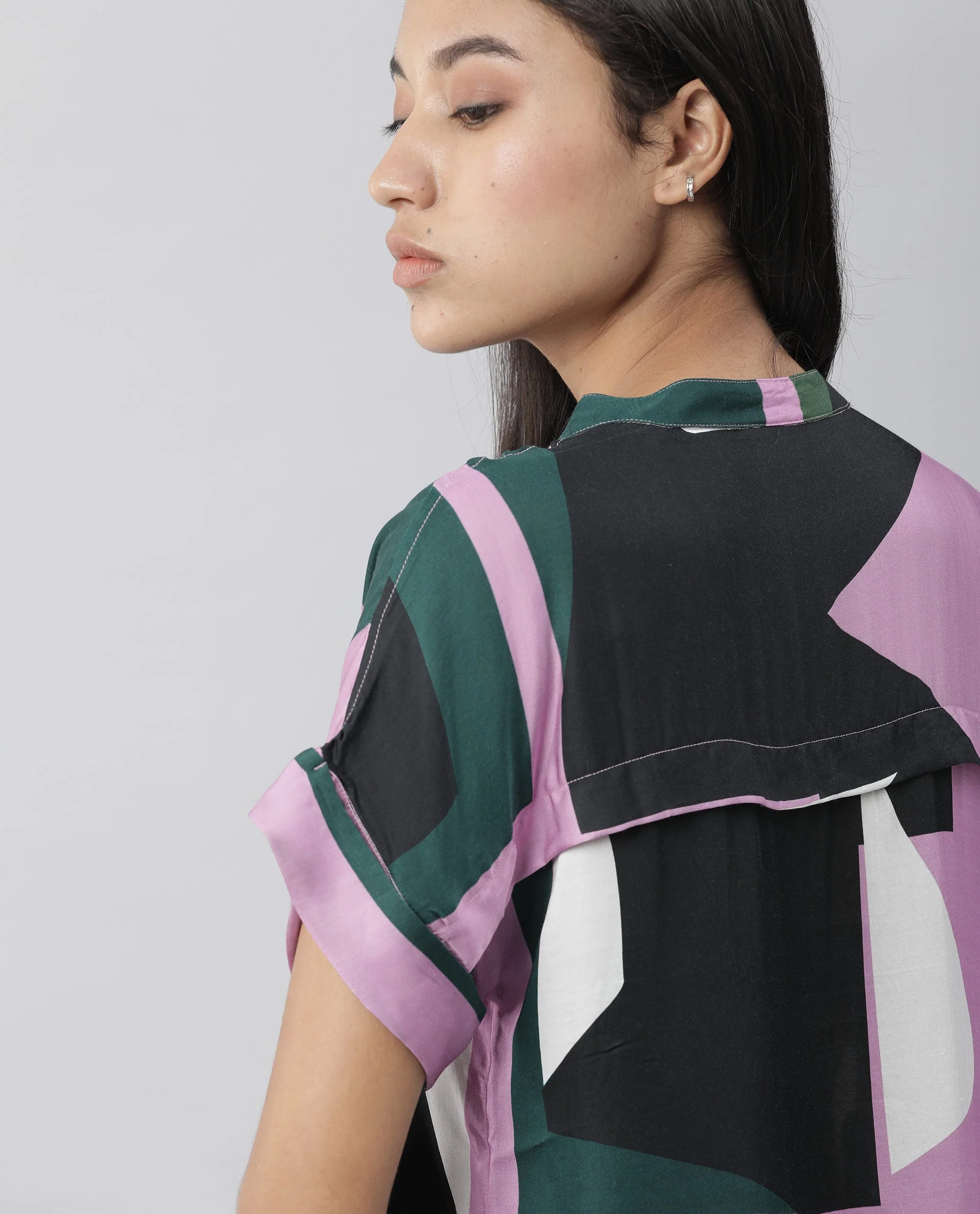 Rareism Women Kang Pink Top Full Sleeves Printed - Image 8