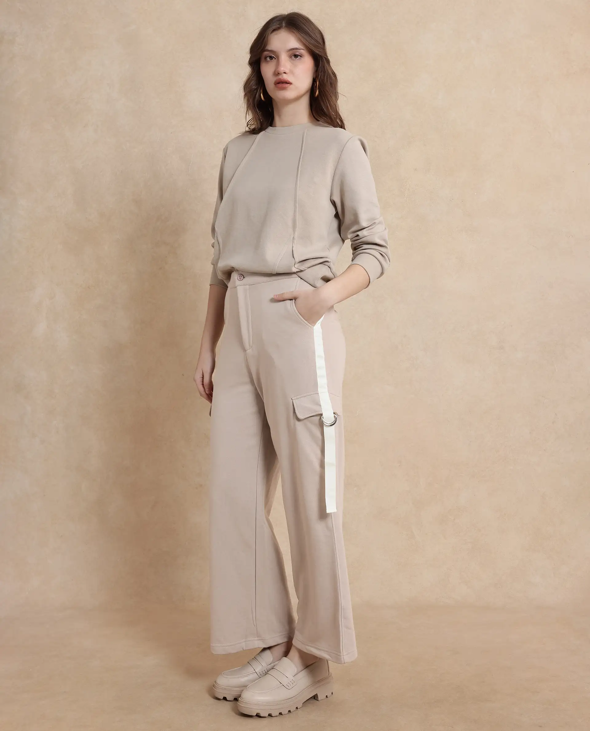 Rareism Women's Kar Beige Cotton Blend Plain Ankle Length Wide Track Pant