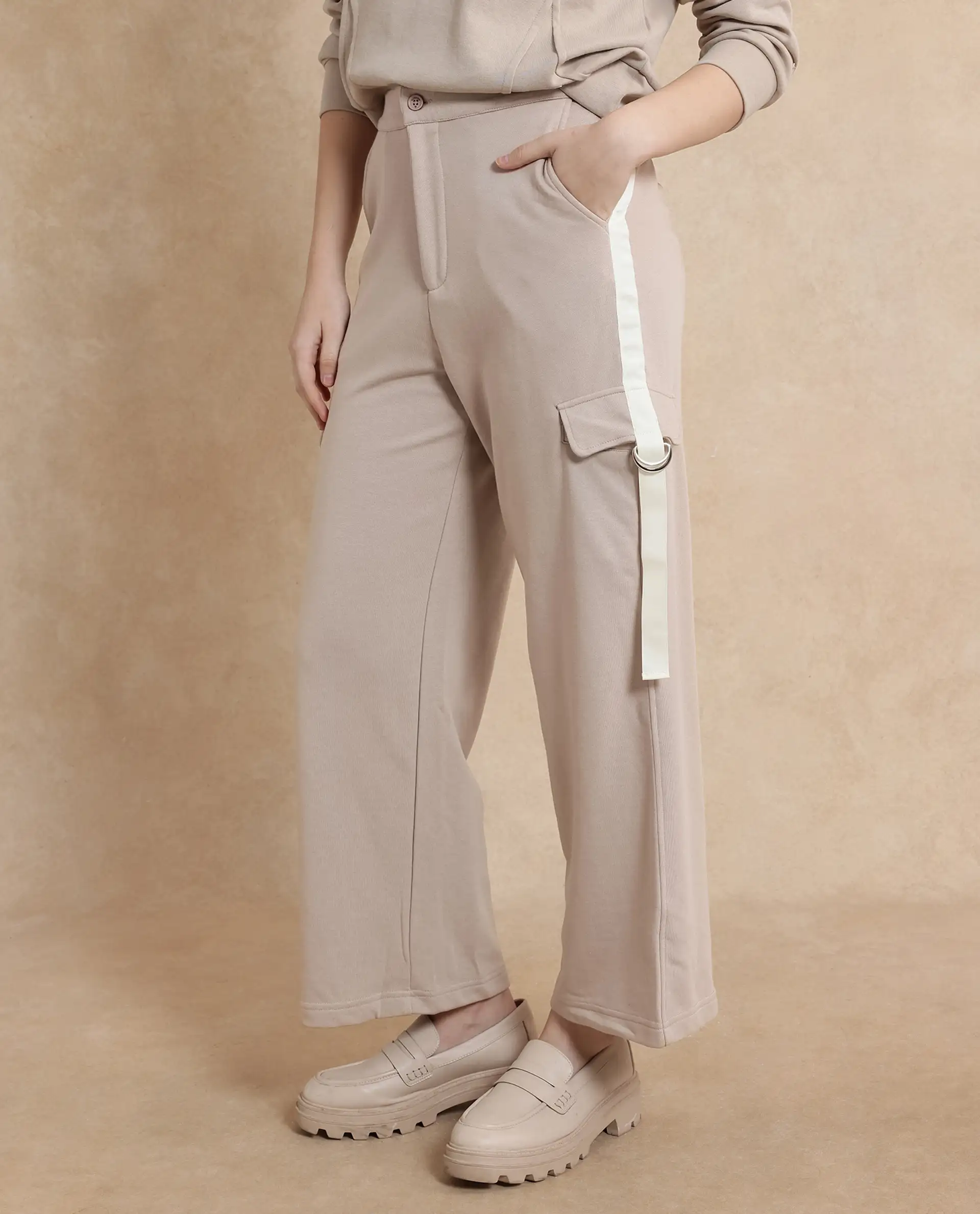 Rareism Women's Kar Beige Cotton Blend Plain Ankle Length Wide Track Pant - Image 10