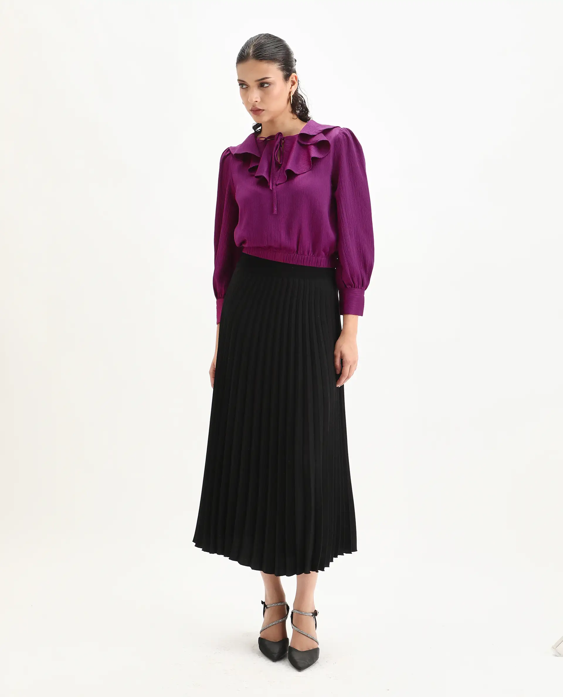 Rareism Women's Karabuk Purple Polyester Tie-Up Neck Plain Cuffed Sleeve Crop Regular Fit Top - Image 3