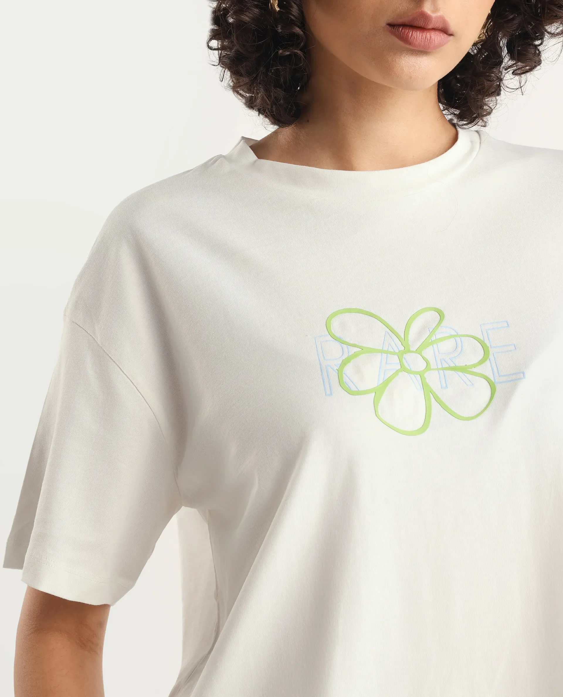 Rareism Women's Karen Off White Cotton Blend Crew Neck Graphic Print Boxy Fit T-Shirt - Image 3