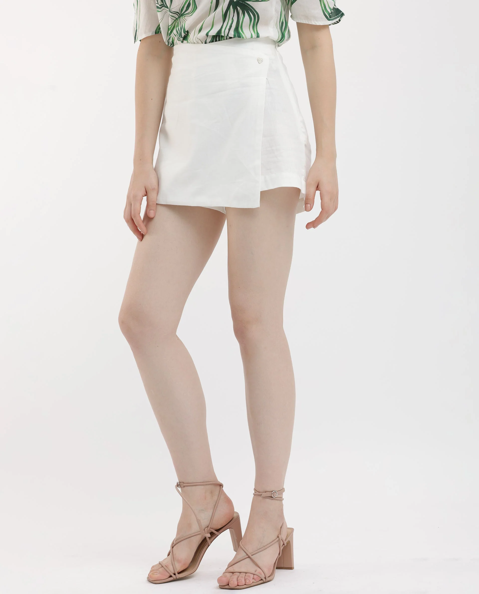 Rareism Women's Karine White Cotton Plain Mini Regular Fit Skirt - Image 10