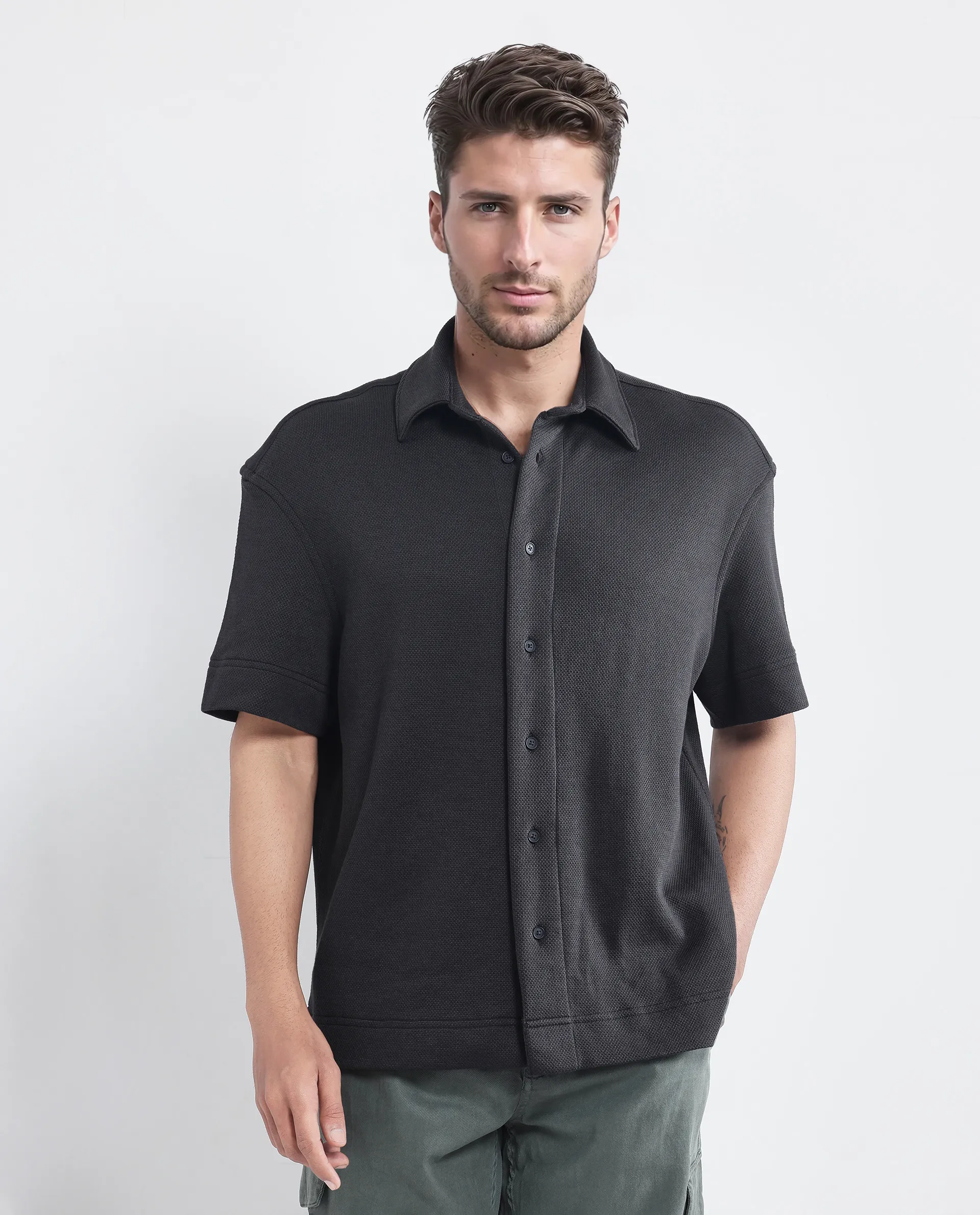 Rare Rabbit Men's Kash Black Viscose Plain Boxy Fit Half Sleeve Collared Shirt - Image 2