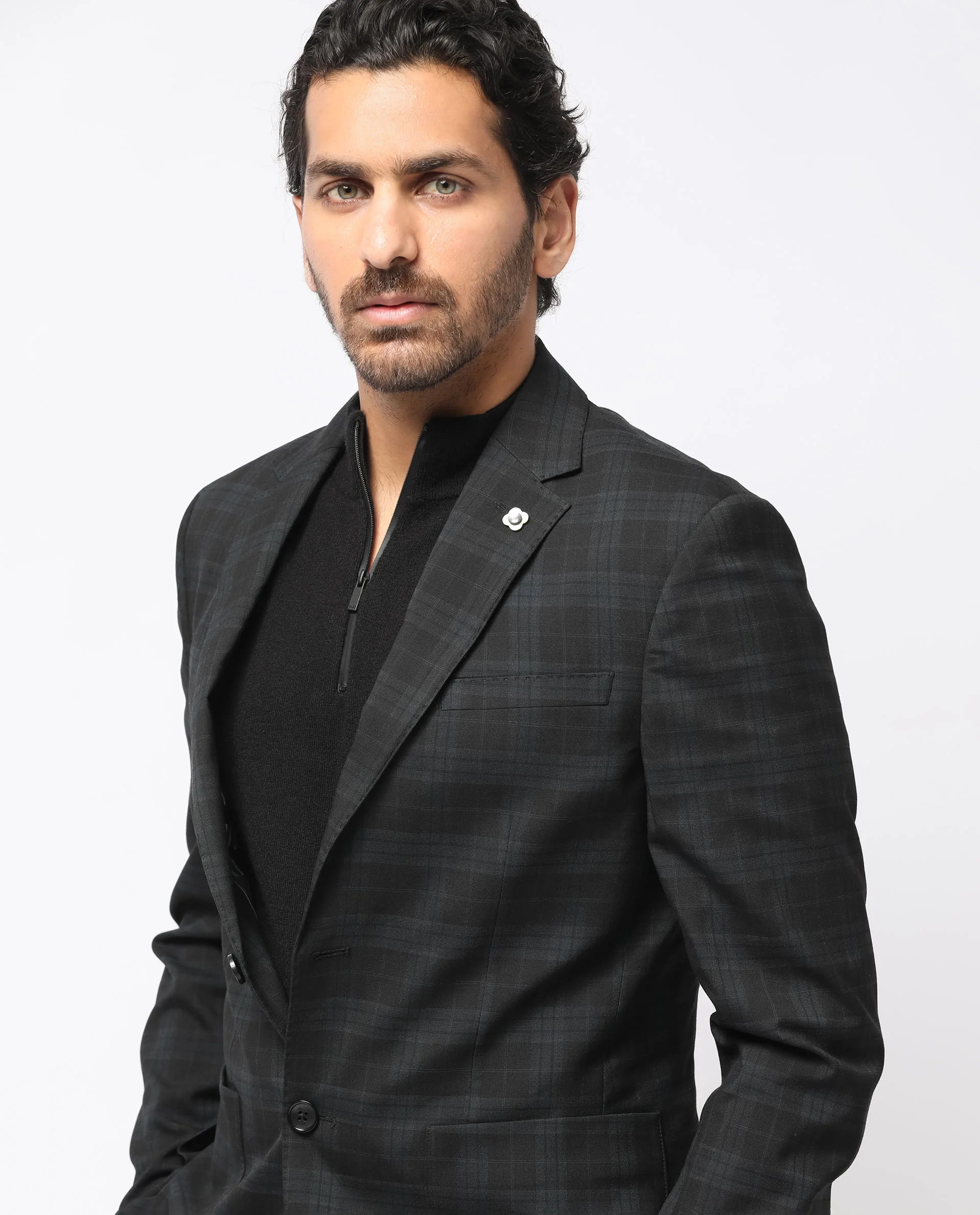 Rare Rabbit Men's Kaspro Black Polyester Checked Print Tailored Fit Full Sleeve Lapel Neck Suits - Image 11