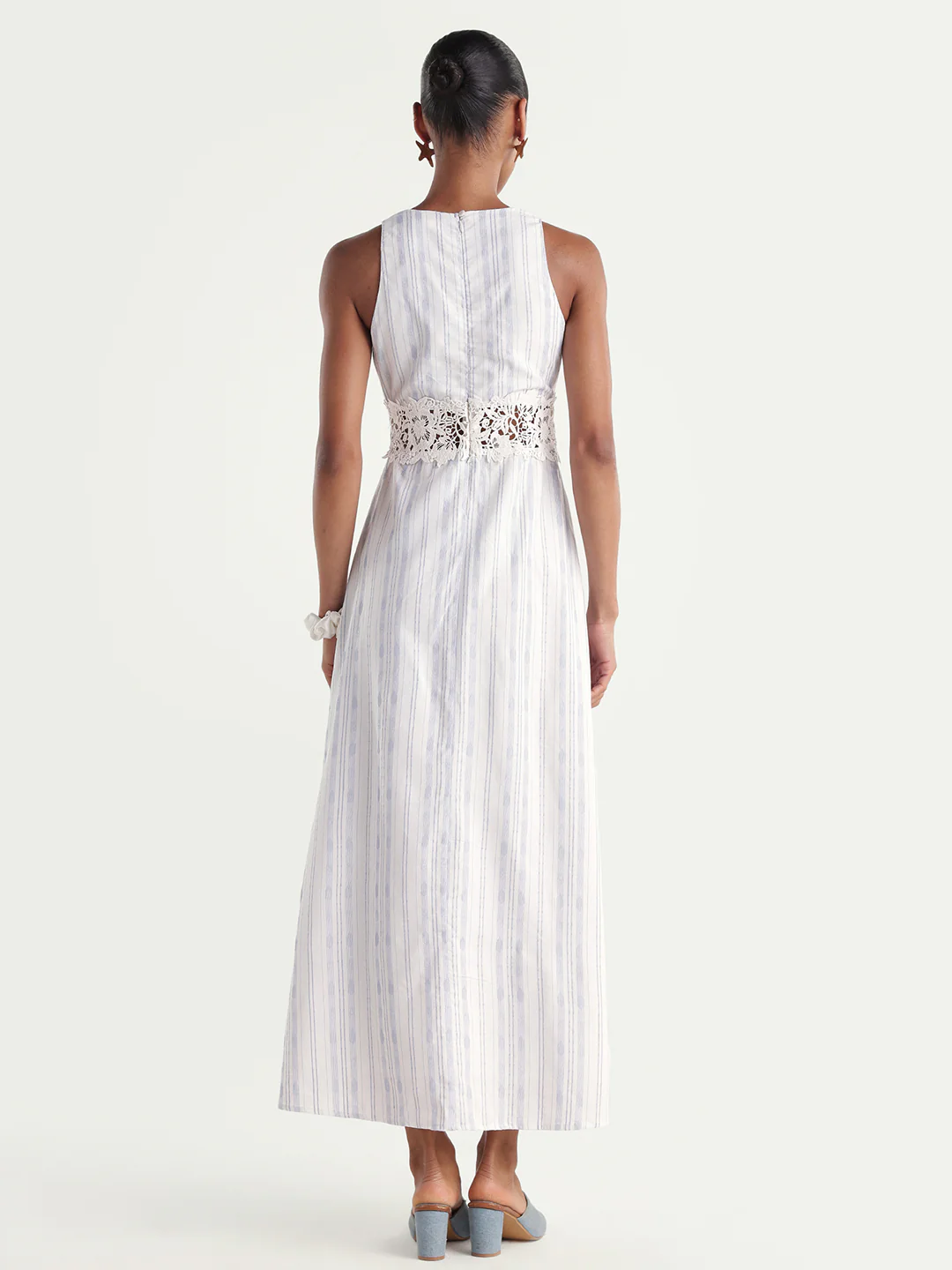 Rareism Women's Kavi Light Blue Cotton Crew Neck Fit And Flare Striped Dress - Image 7