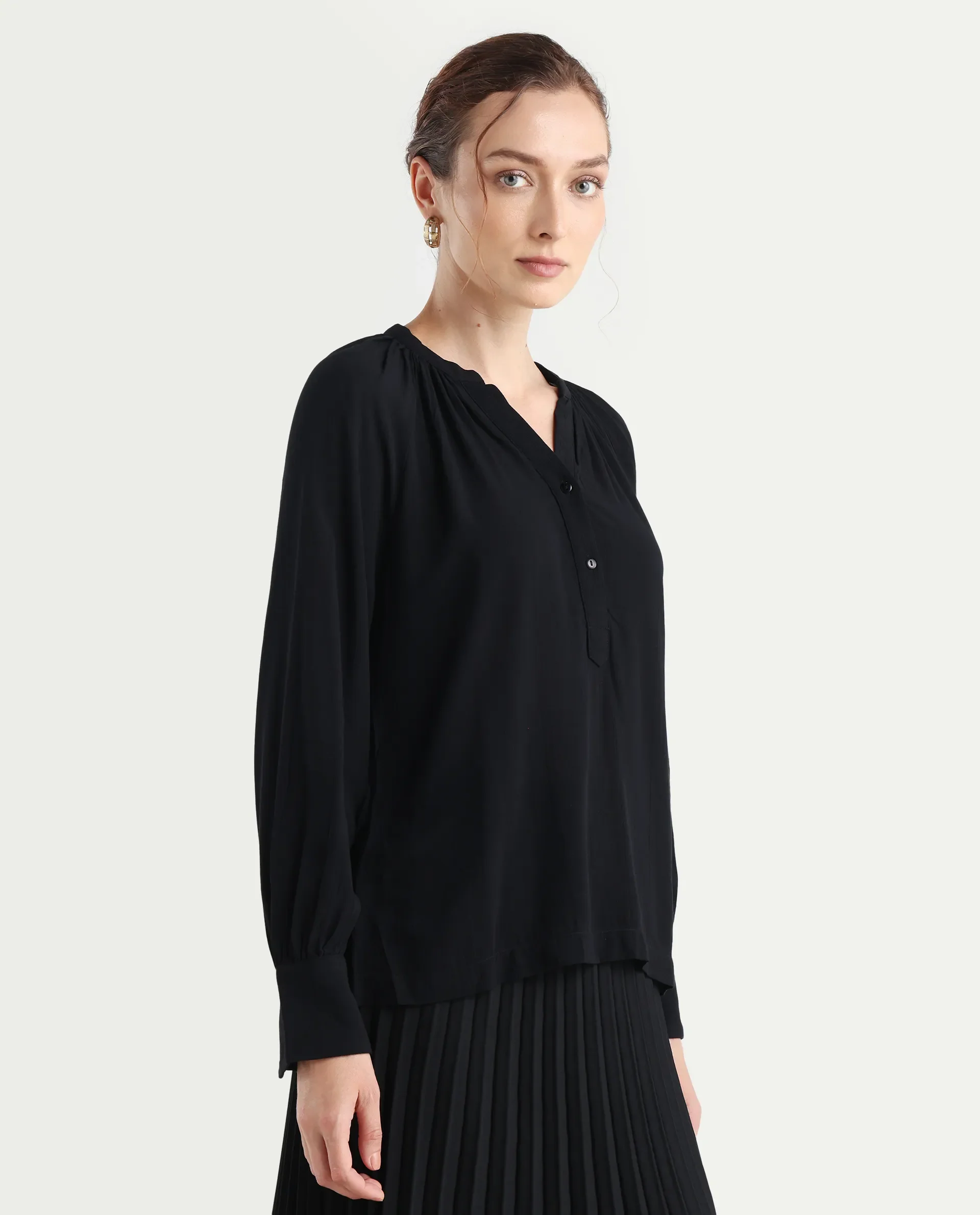 Rareism Women's Kella Black Mandarin Collar Plain Raglan Sleeve Regular Fit Top - Image 7