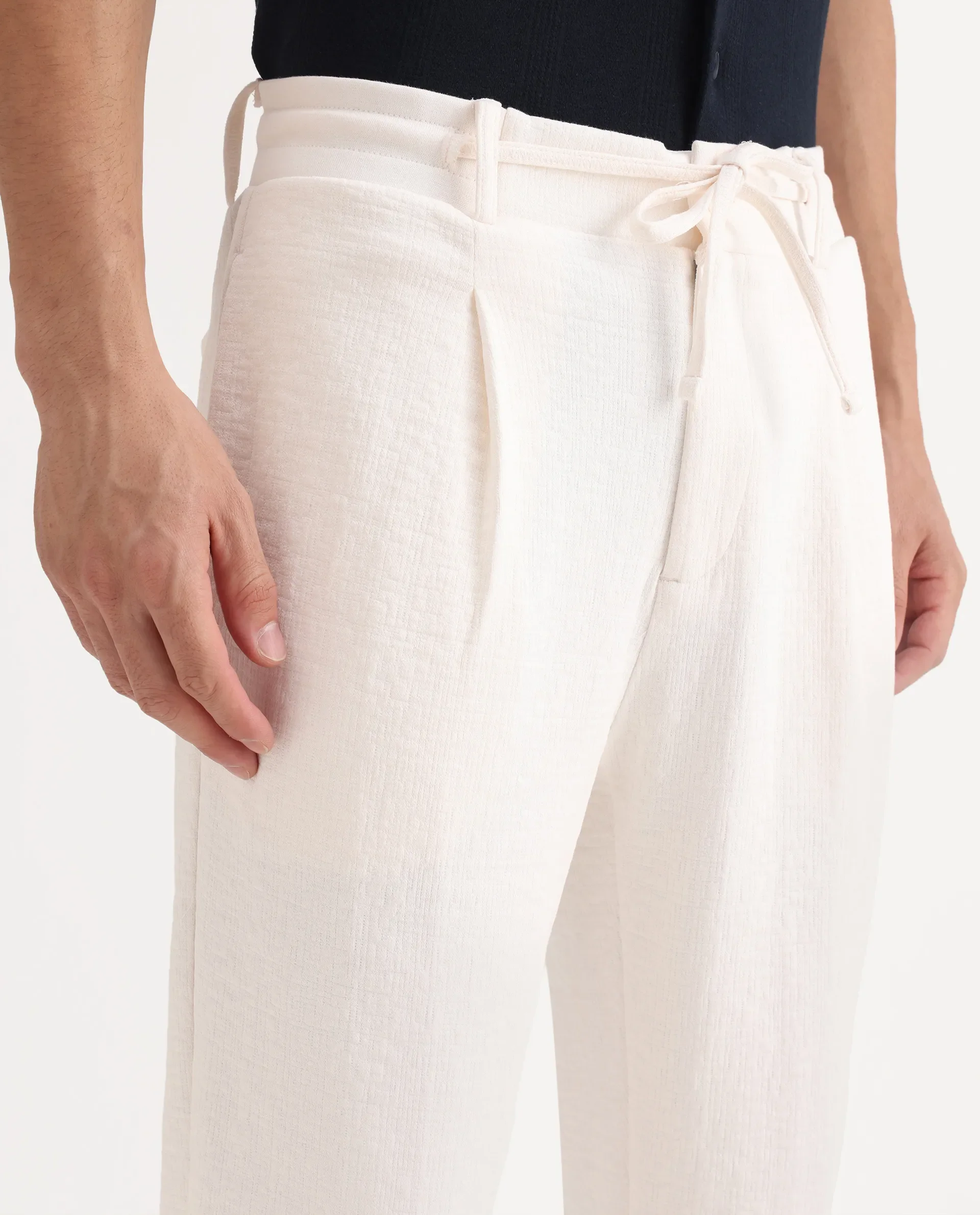 Rare Rabbit Men's Keloe Off White Cotton Blend Plain Relaxed Fit Trouser - Image 3