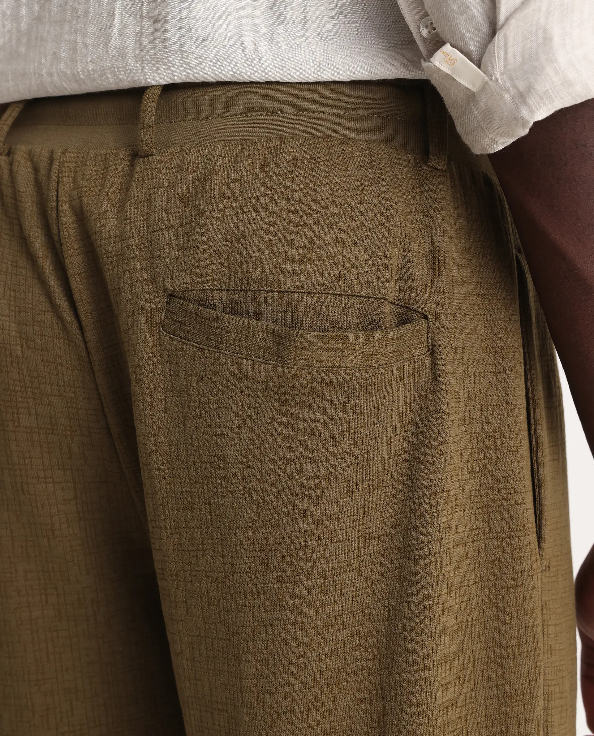 Rare Rabbit Men's Keloe Olive Cotton Blend Plain Relaxed Fit Trouser - Image 7