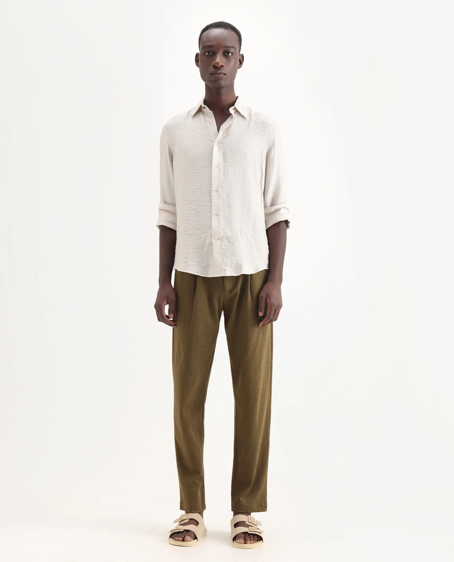 Rare Rabbit Men's Keloe Olive Cotton Blend Plain Relaxed Fit Trouser - Image 8