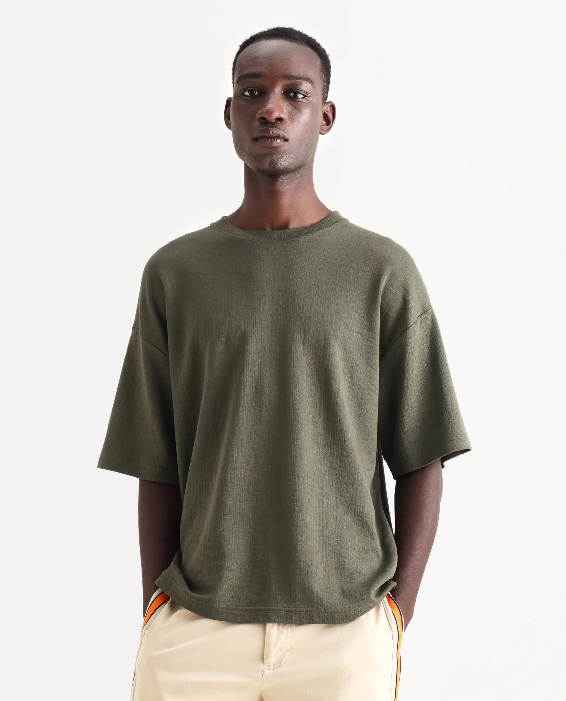 Rare Rabbit Men's Kelos Olive Cotton Blend Plain Oversized Fit Half Sleeve Crew Neck T-Shirt - Image 4